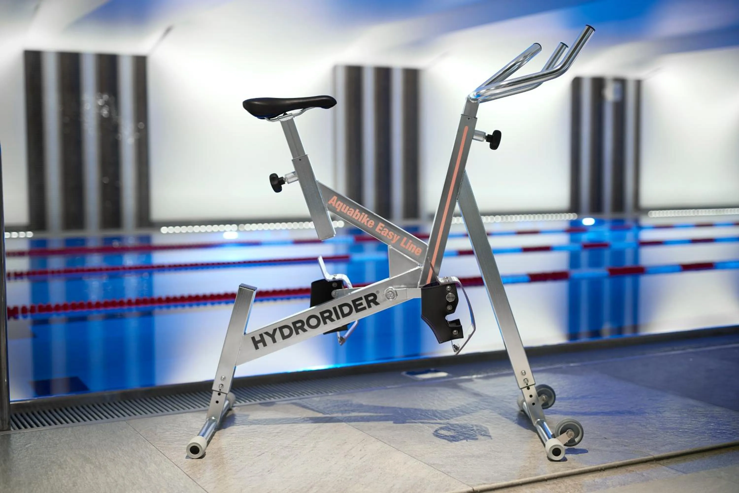 Swimming pool in Baltic Park Fort by Zdrojowa