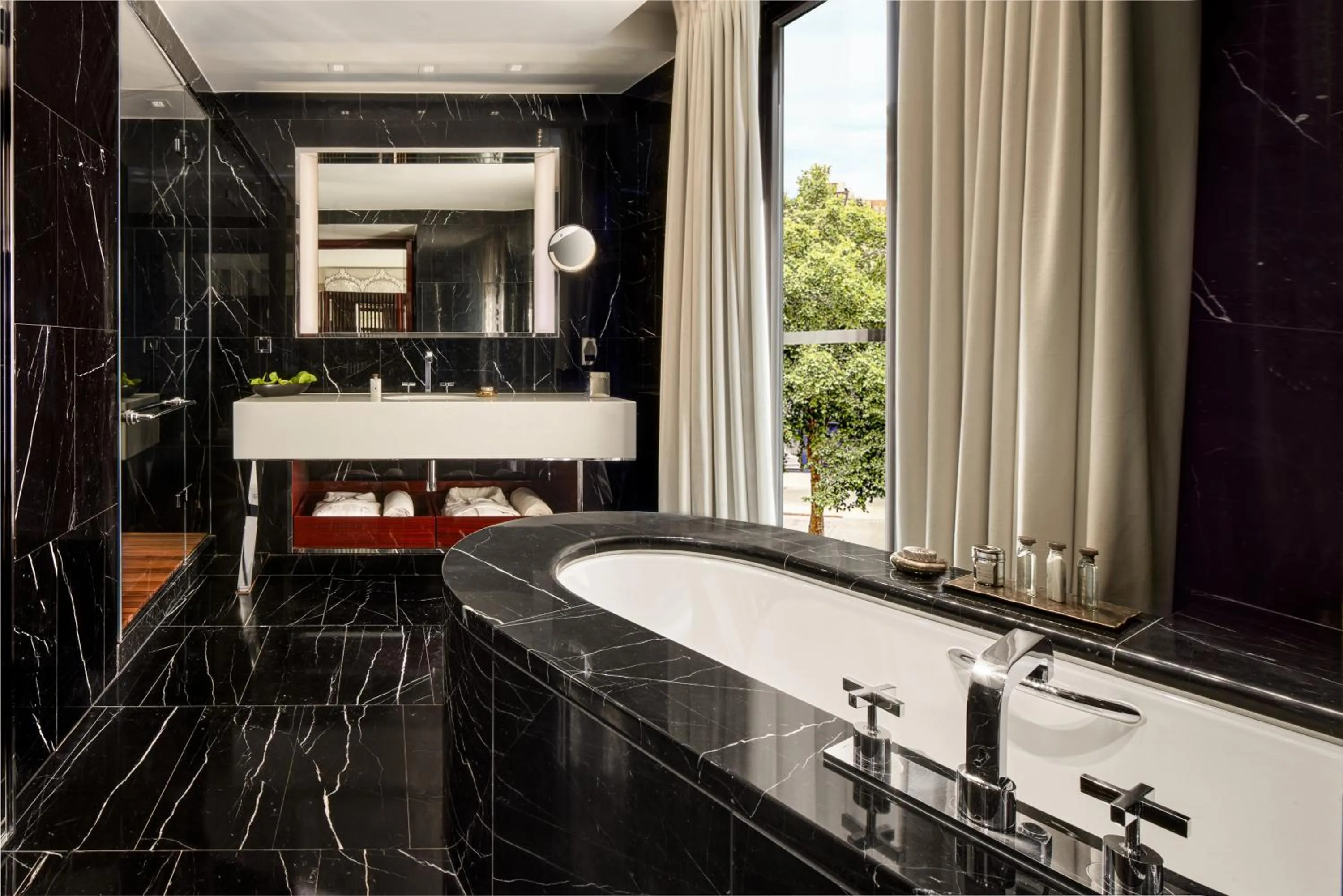 Bathroom in Bvlgari Hotel London