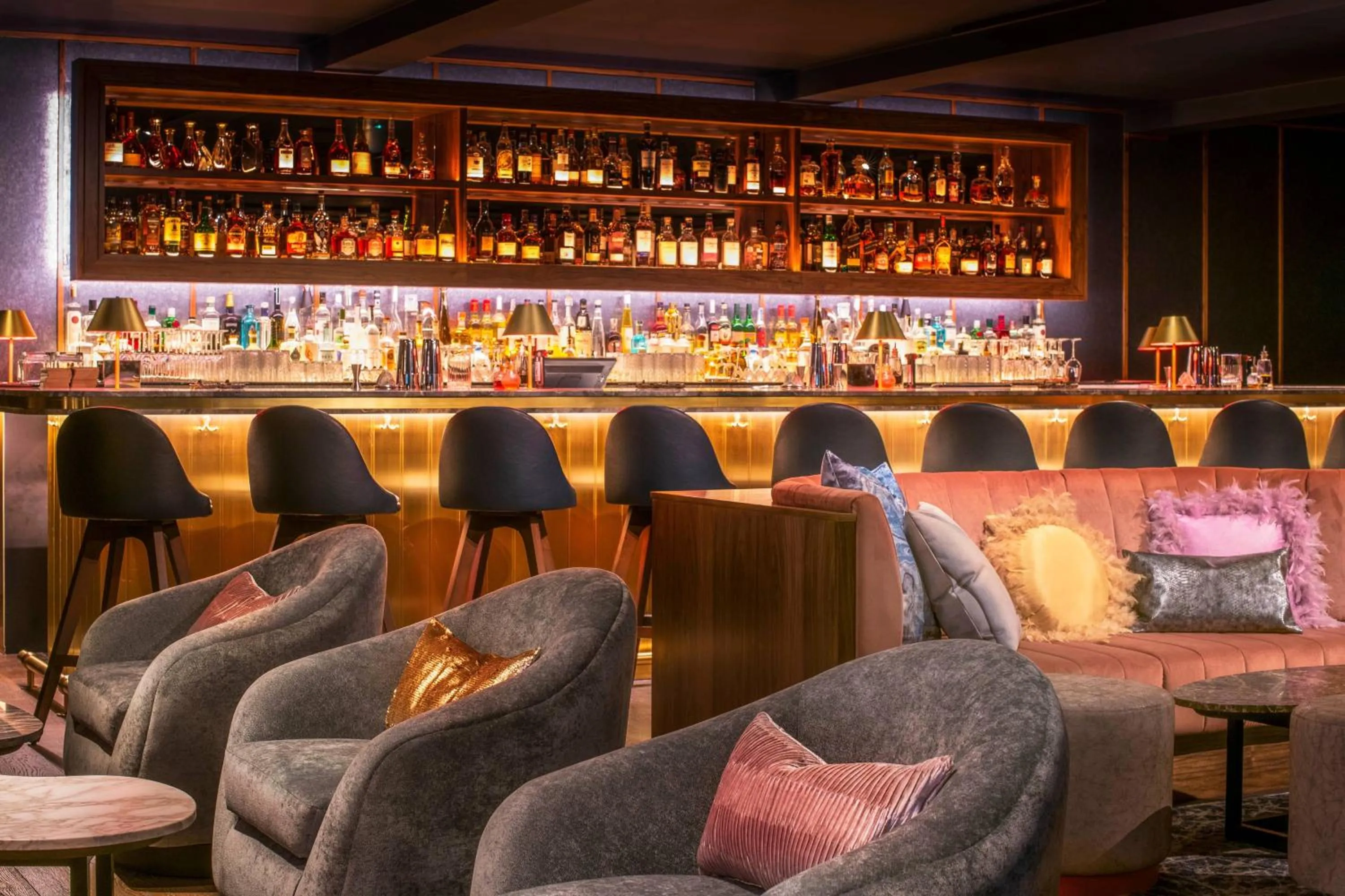 Lounge or bar in Bvlgari Hotel London