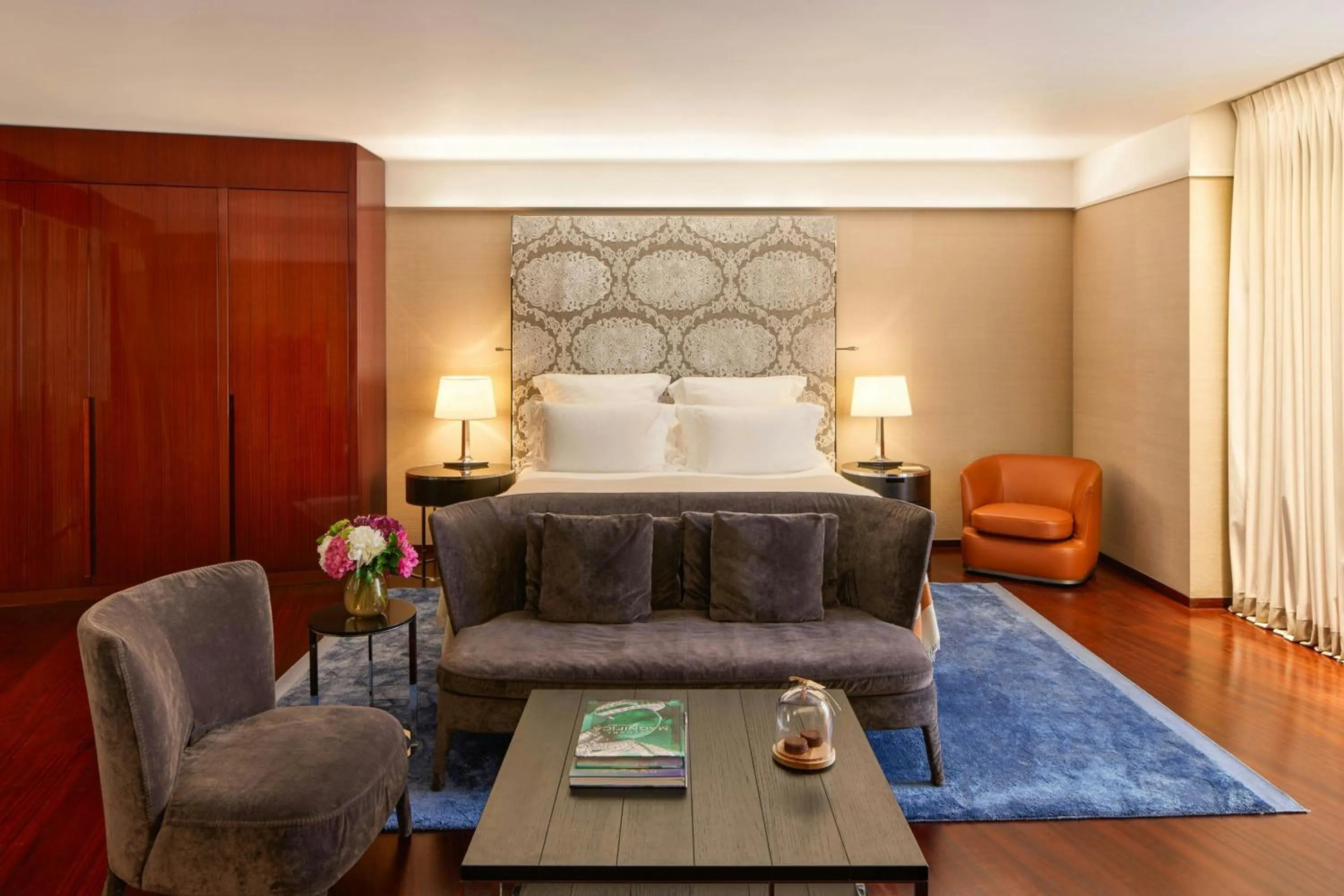 Photo of the whole room in Bvlgari Hotel London