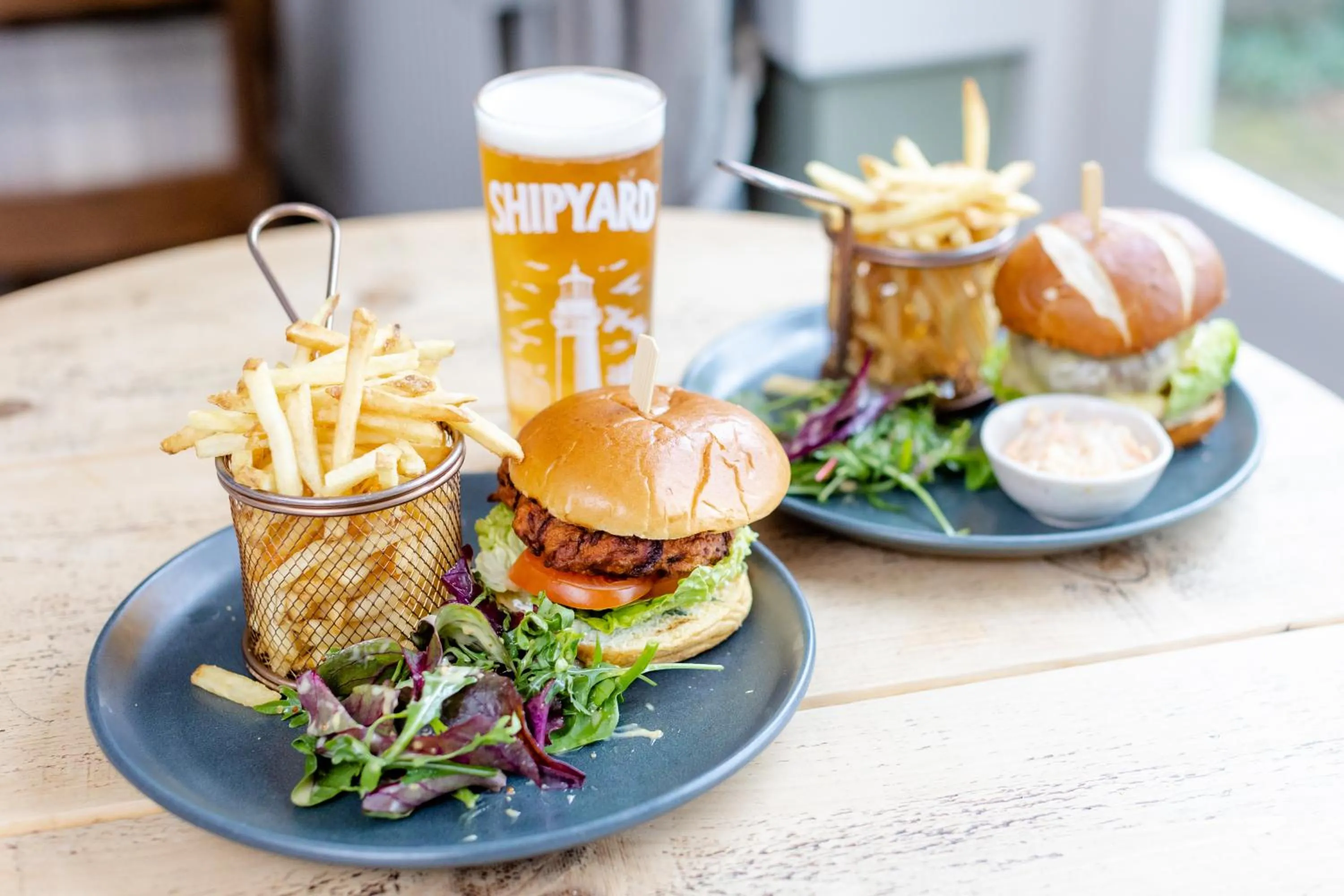 Restaurant/places to eat in The Bell Inn Hotel