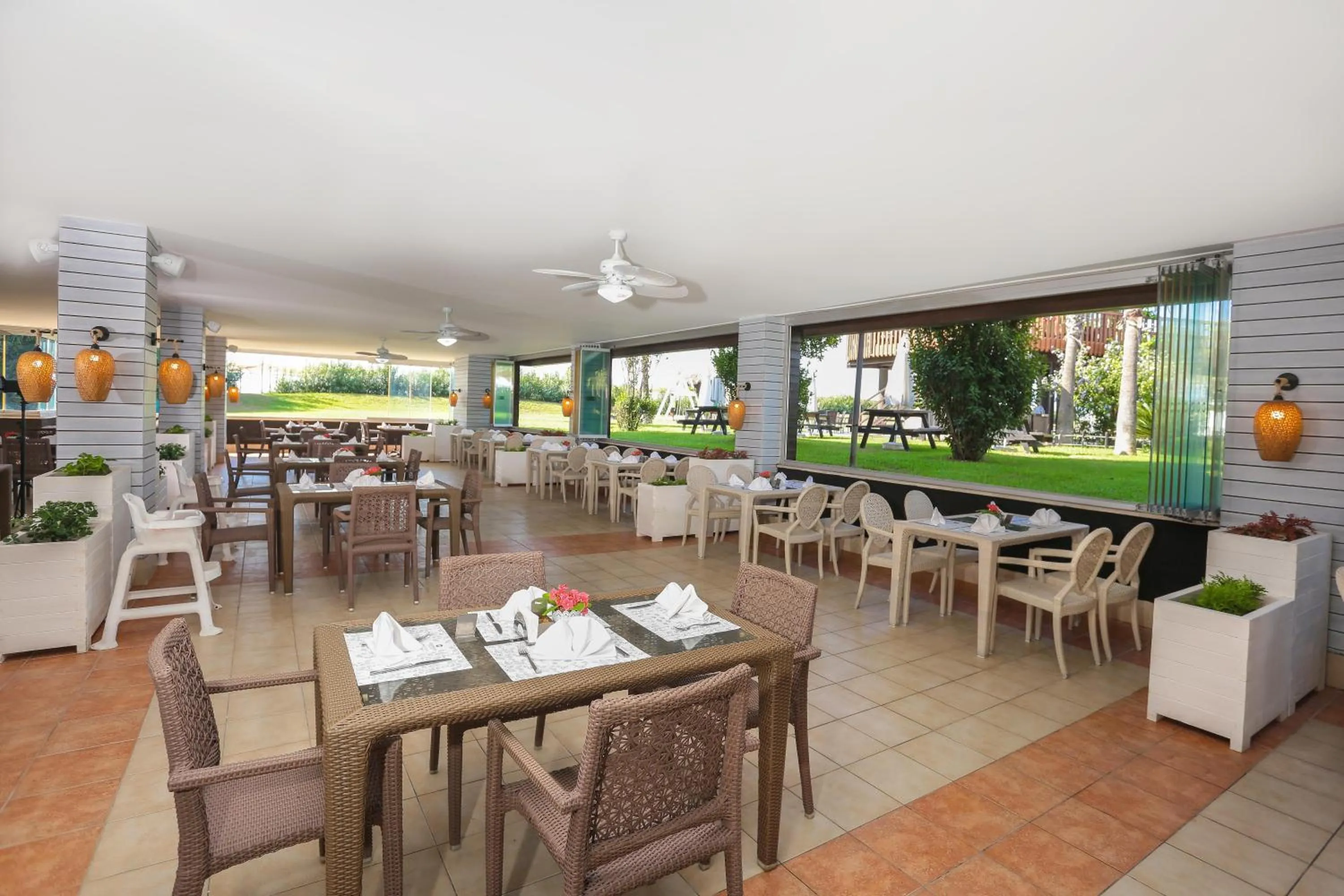 Restaurant/places to eat in Sherwood Dreams Resort