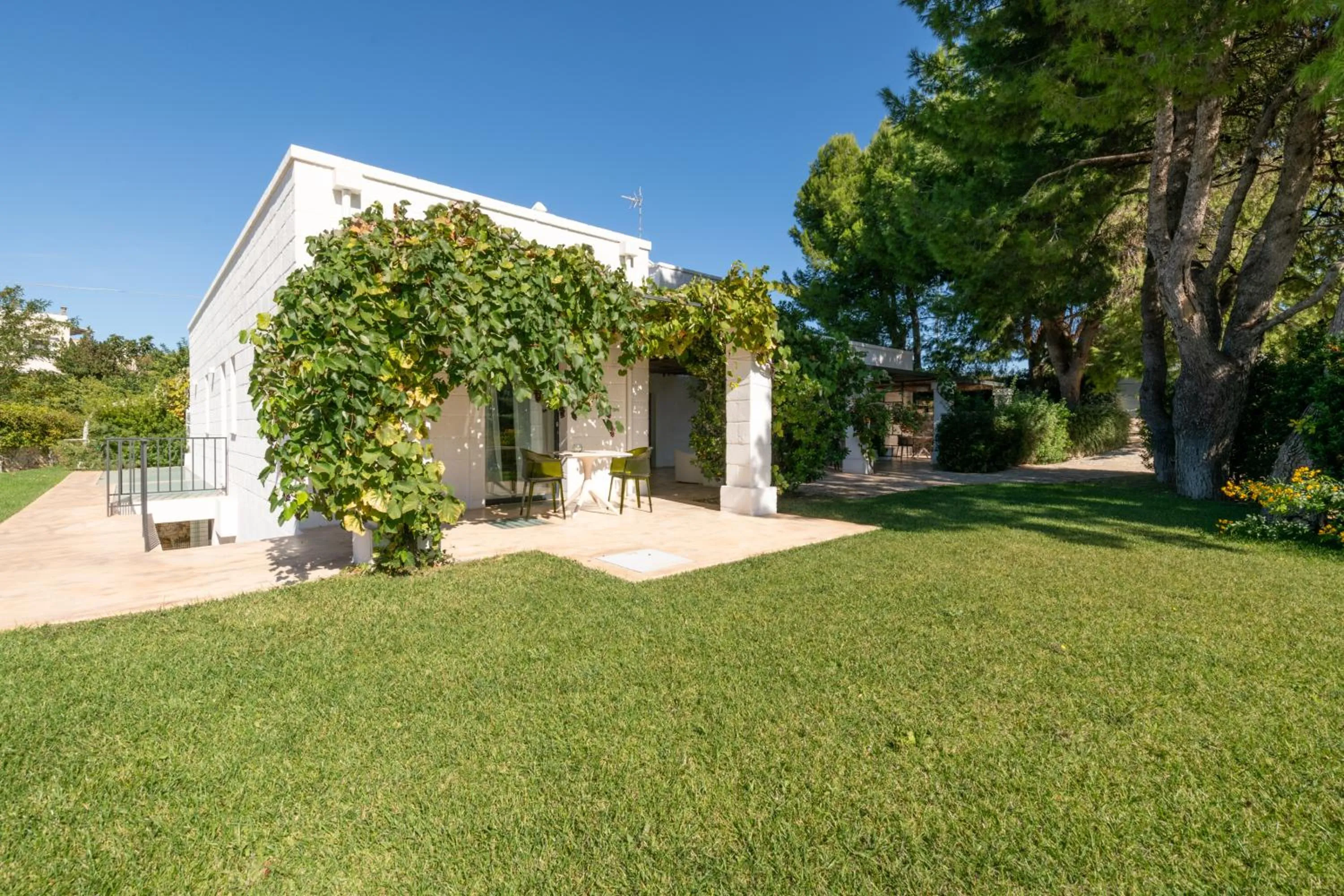 Property building in Casale Ramunno