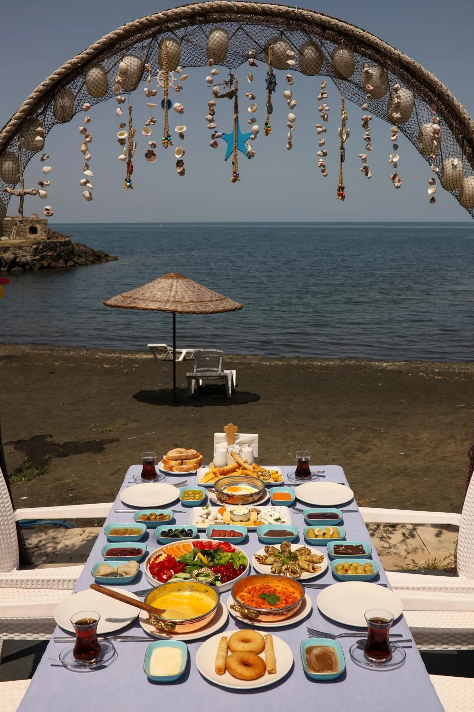 Restaurant/places to eat in Mare Blu Hotel