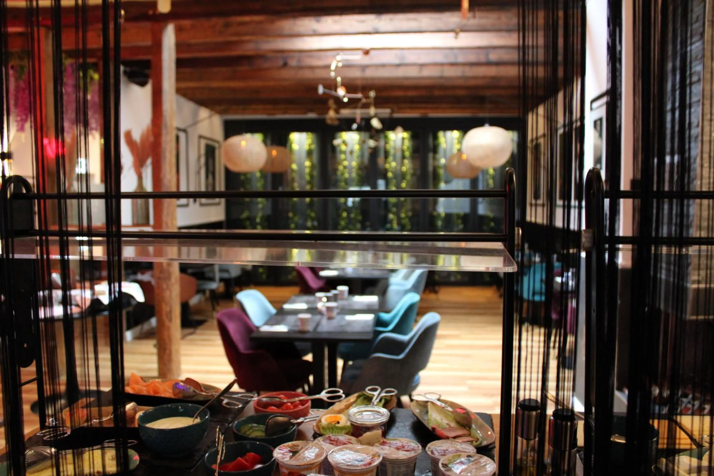 Food and drinks in Nikii Boutique Hotel