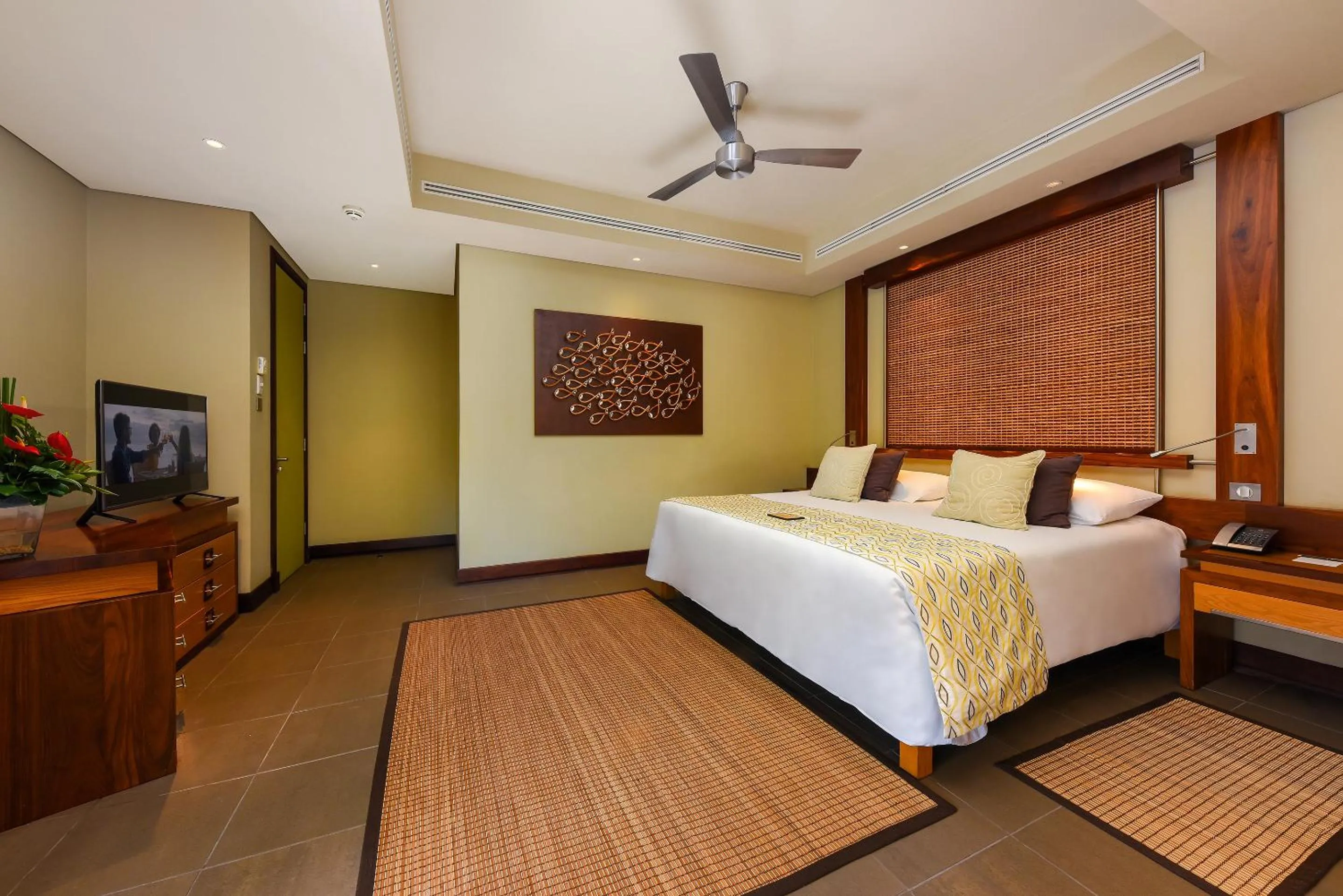 Bed in Trou aux Biches Beachcomber Golf Resort & Spa