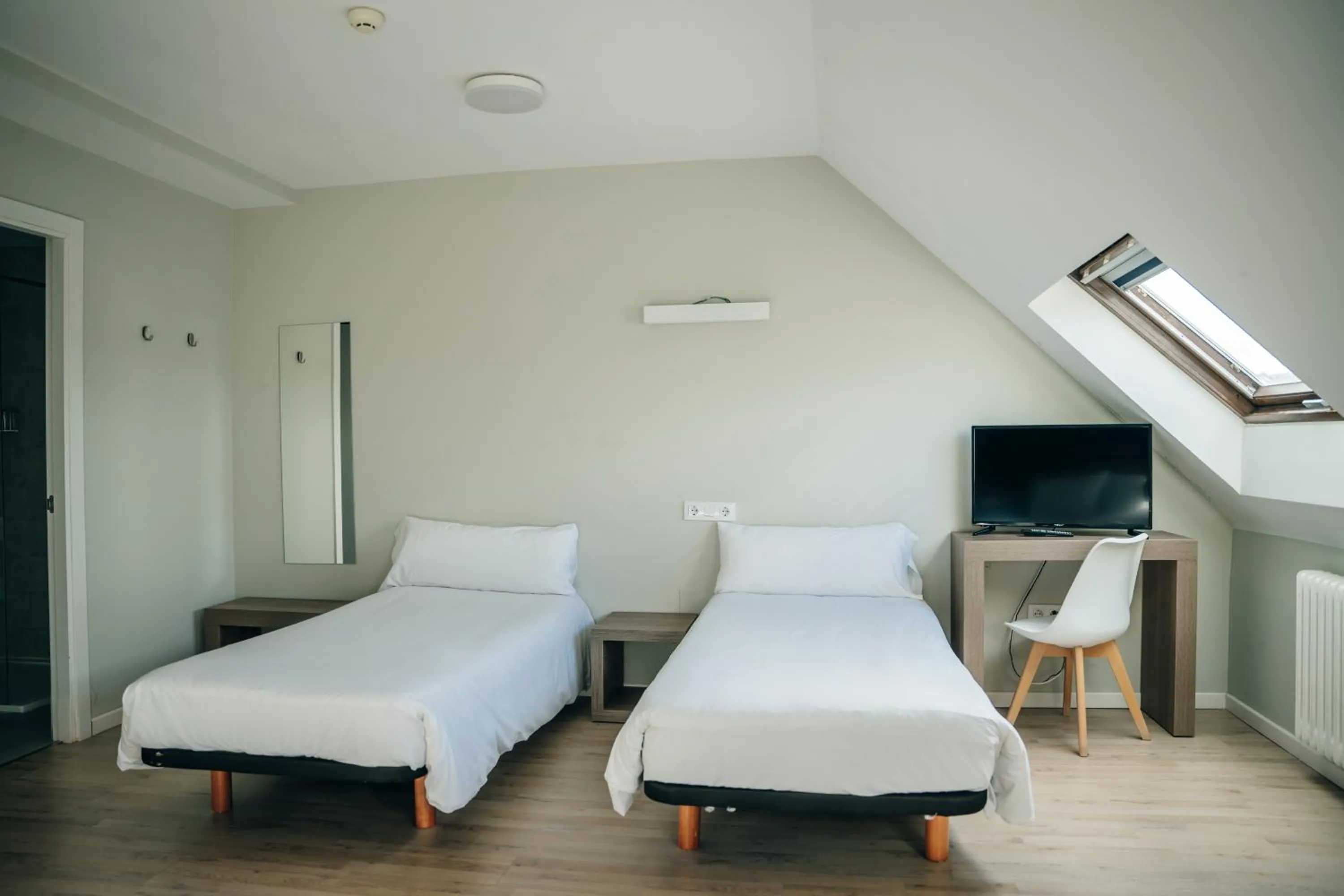 Bed in Hotel Alda Estación Pontevedra