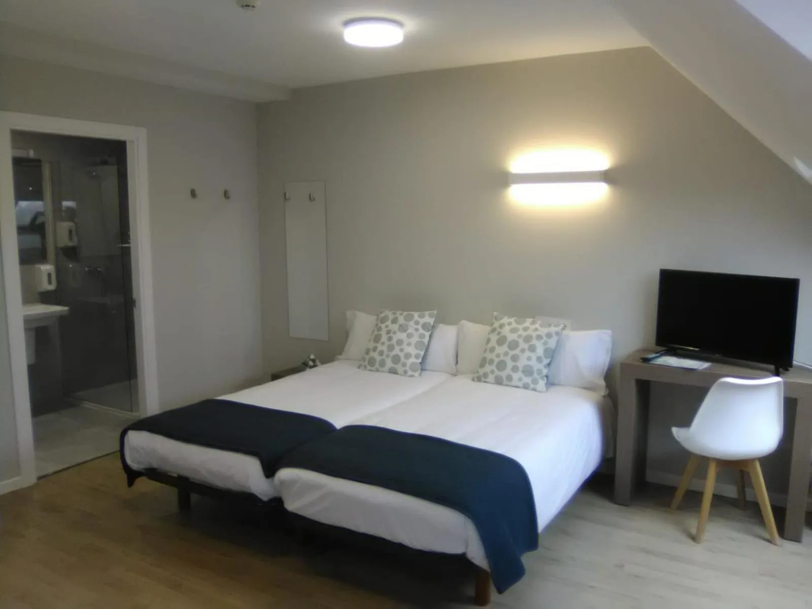 Bedroom, Bed in Hotel Alda Estación Pontevedra