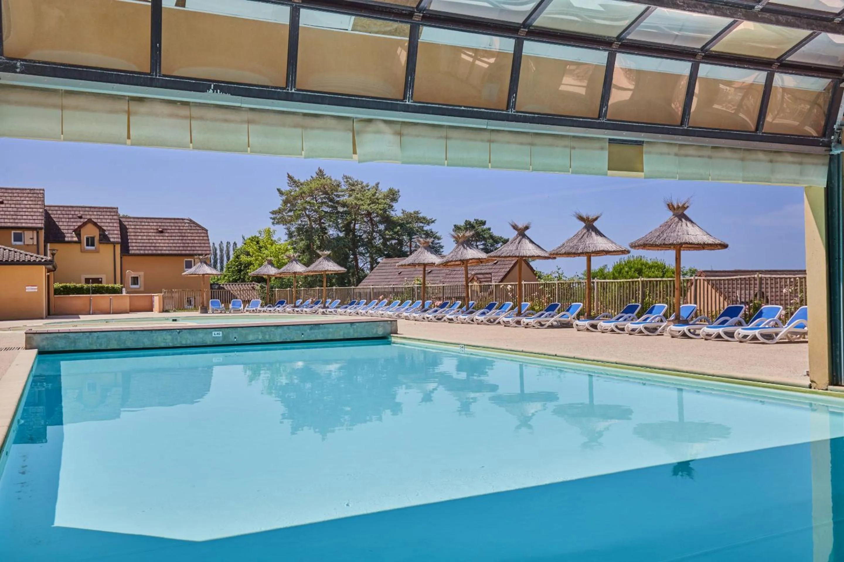 Swimming pool in Résidence Odalys - Les Coteaux de Sarlat