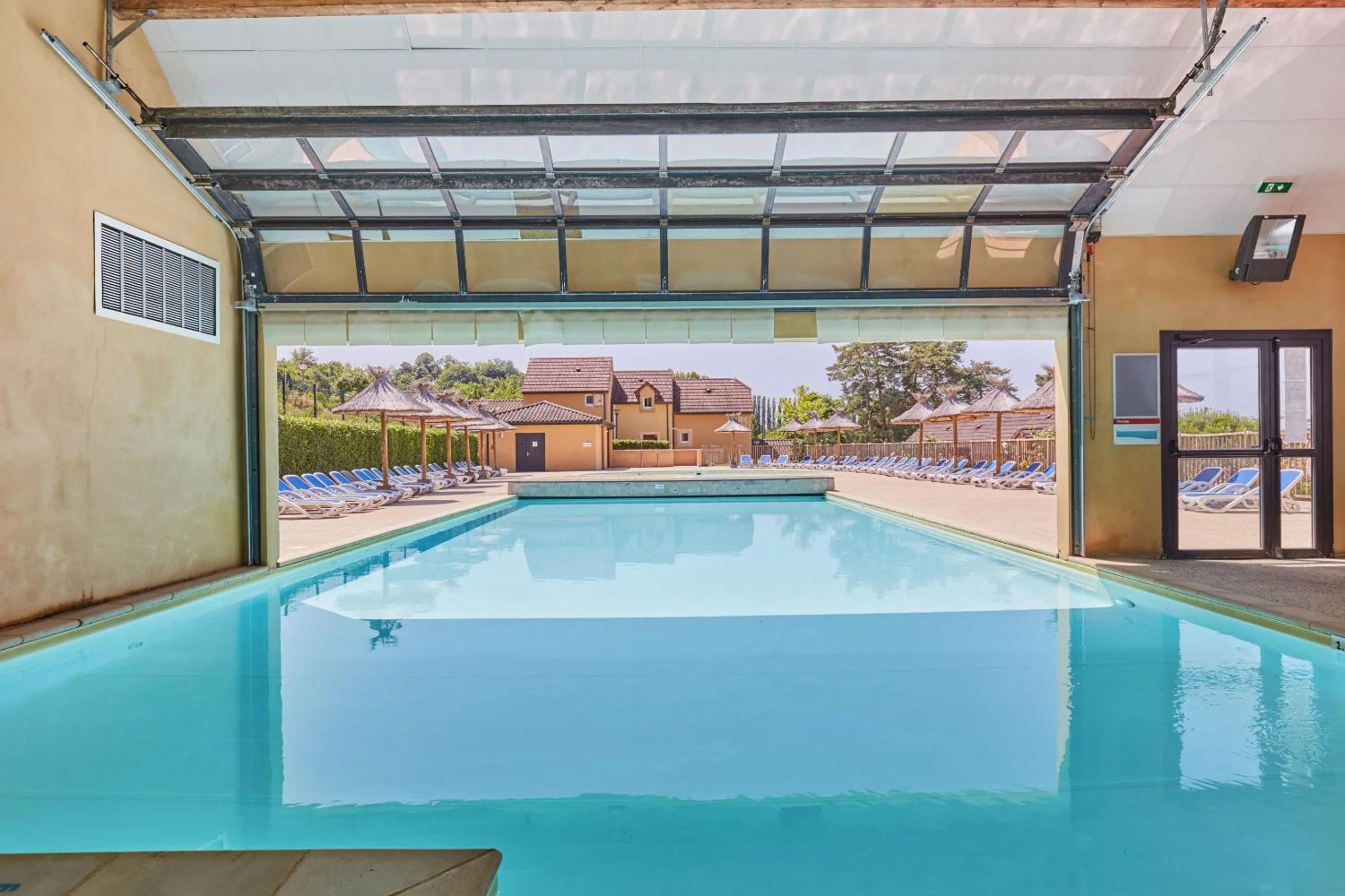 Swimming pool in Résidence Odalys - Les Coteaux de Sarlat