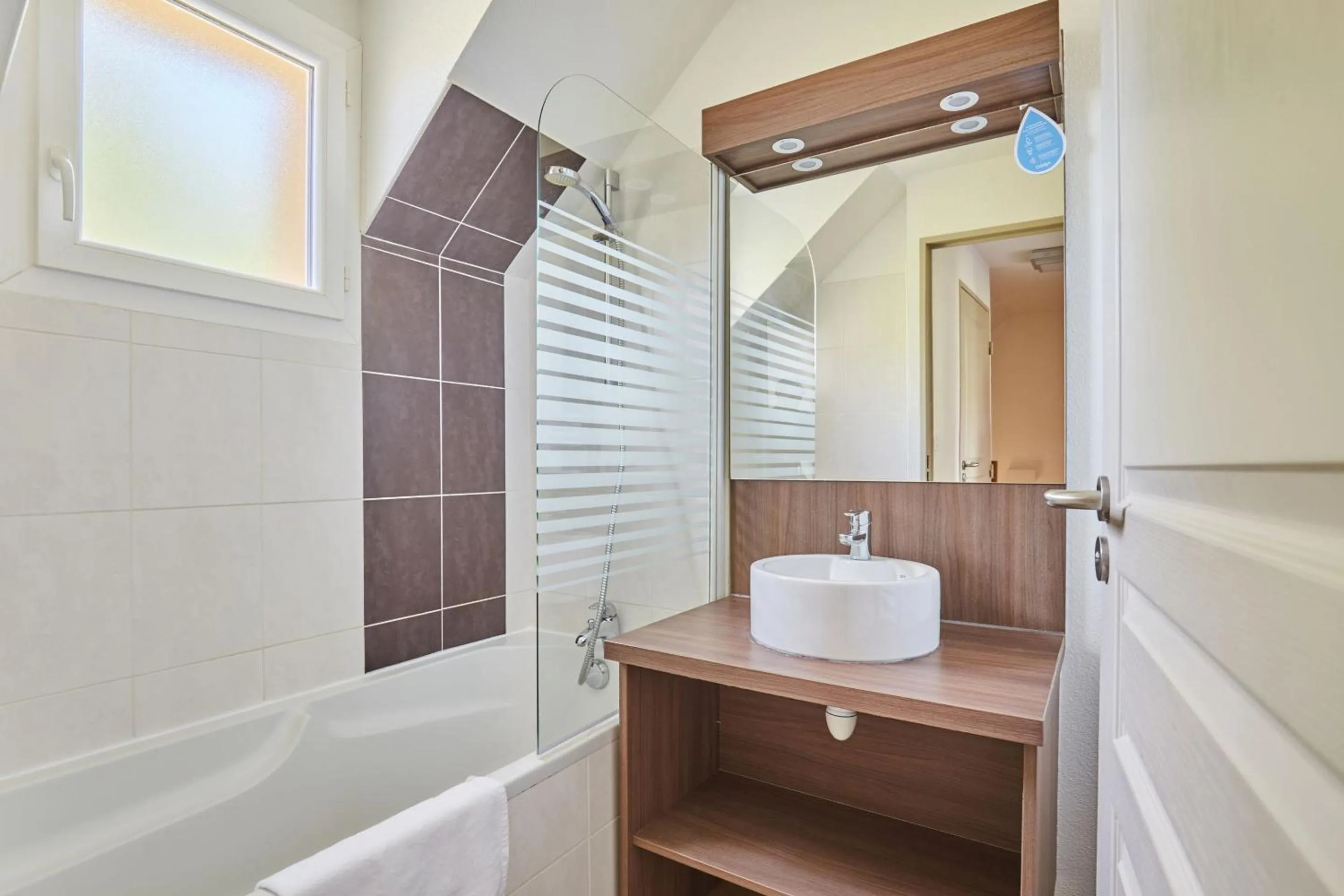 Bathroom in Résidence Odalys - Les Coteaux de Sarlat