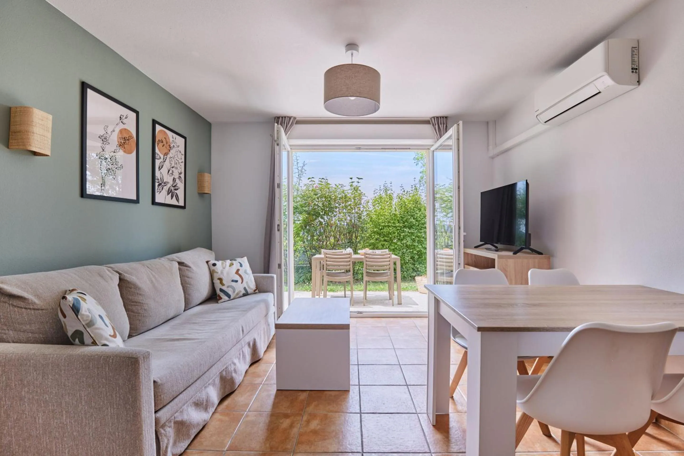 Seating area in Résidence Odalys - Les Coteaux de Sarlat