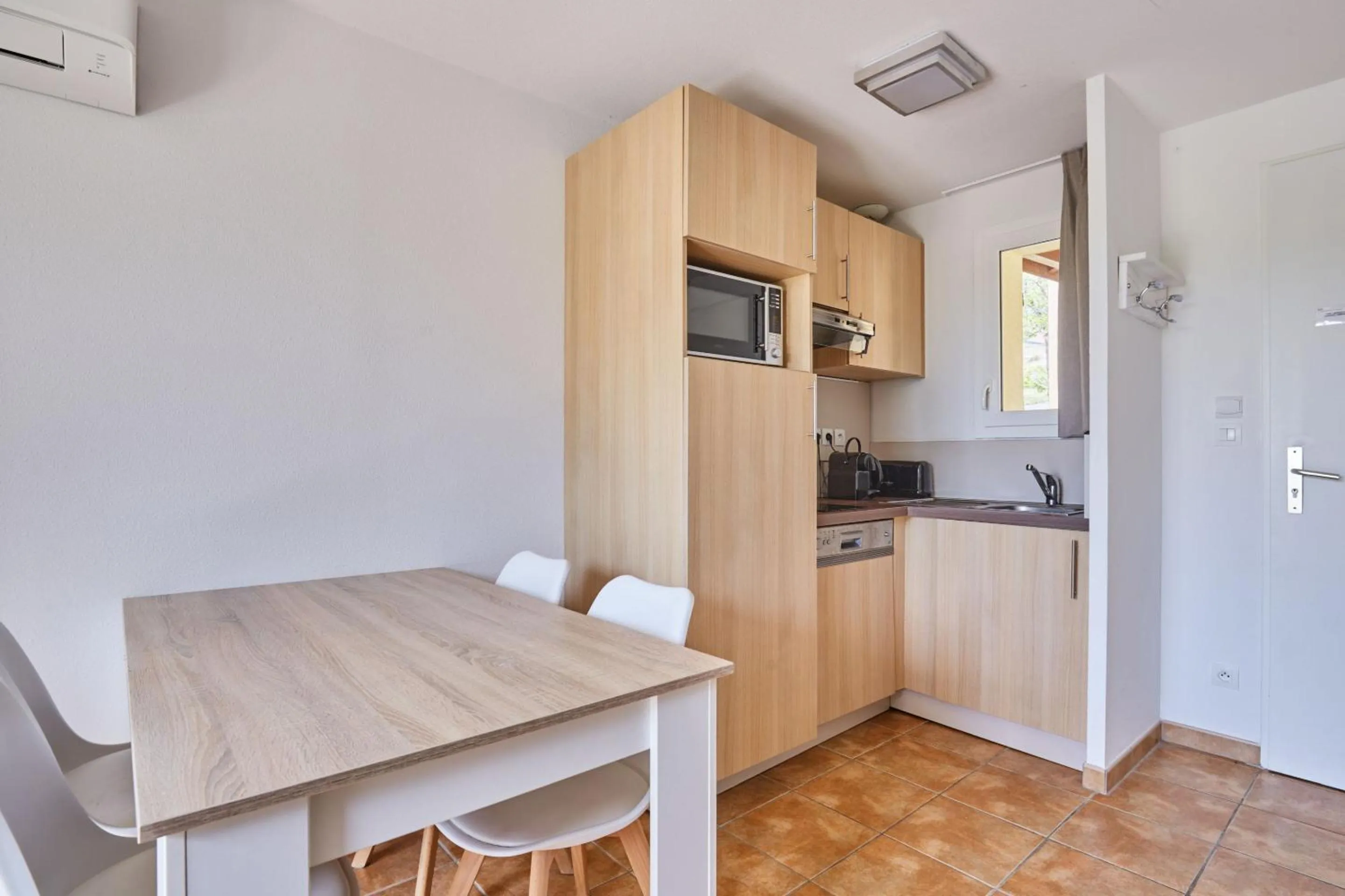Dining area in Résidence Odalys - Les Coteaux de Sarlat