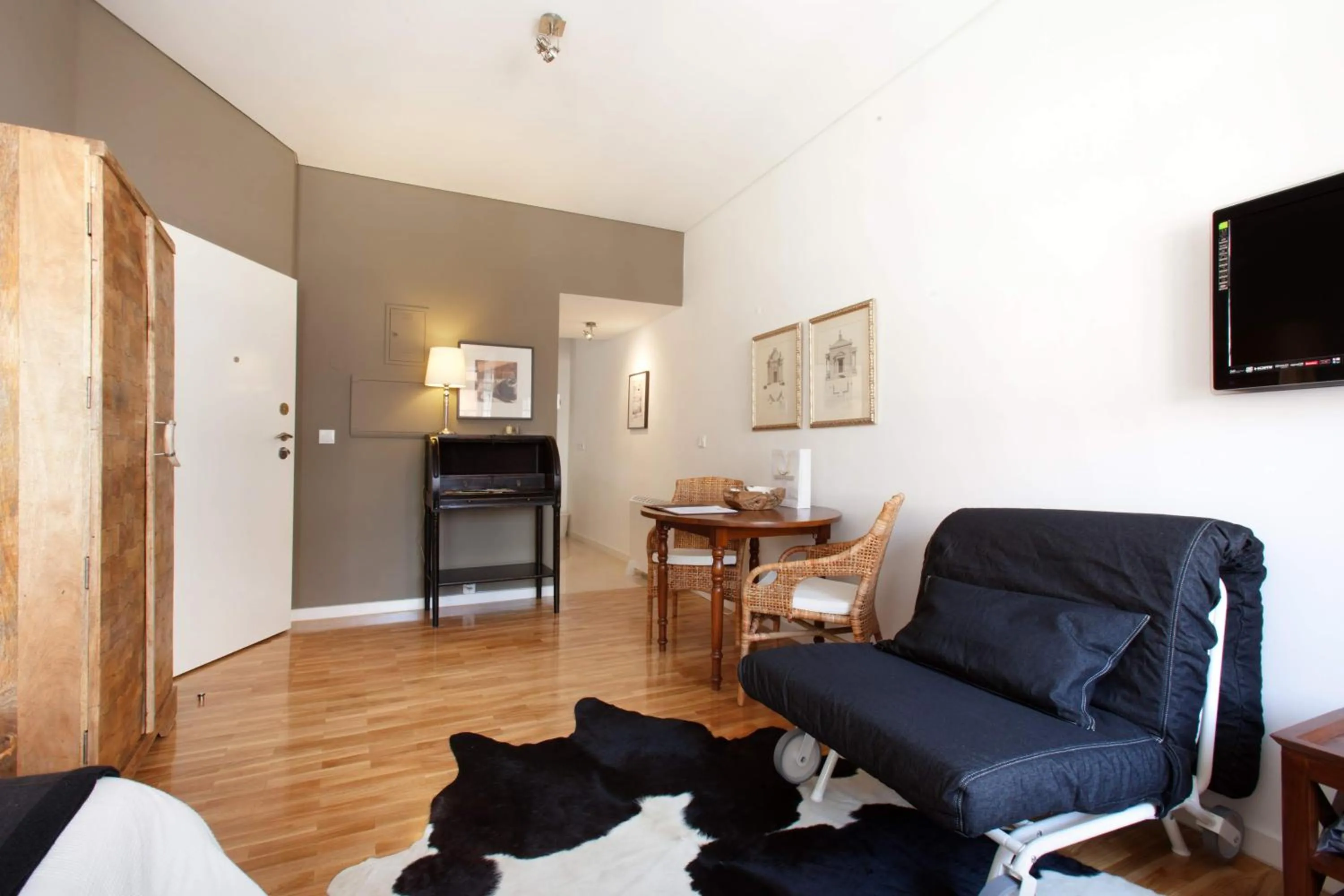 Seating area in PortoSense Ribeira