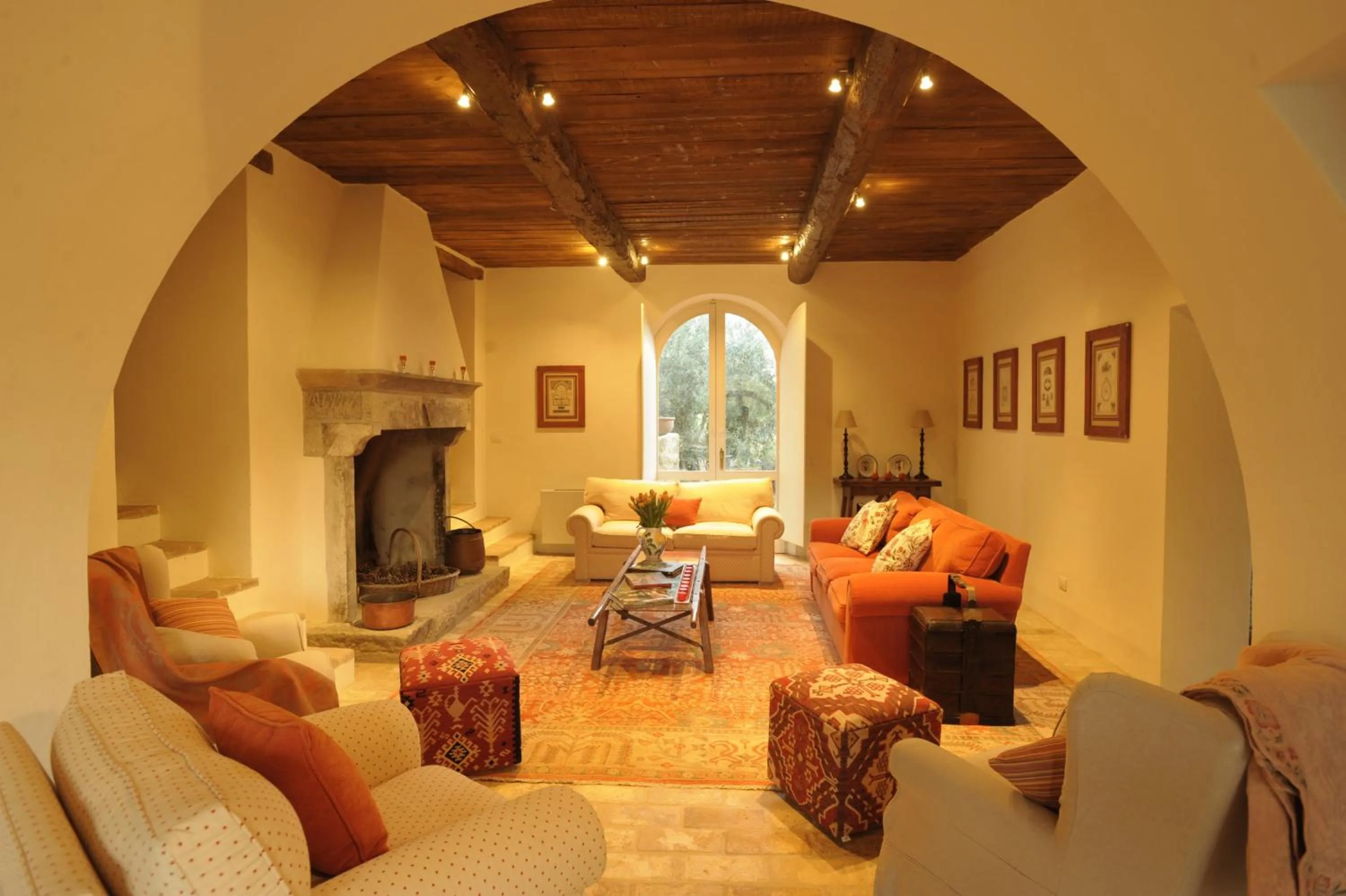 Communal lounge/ TV room in Tenuta Santo Pietro