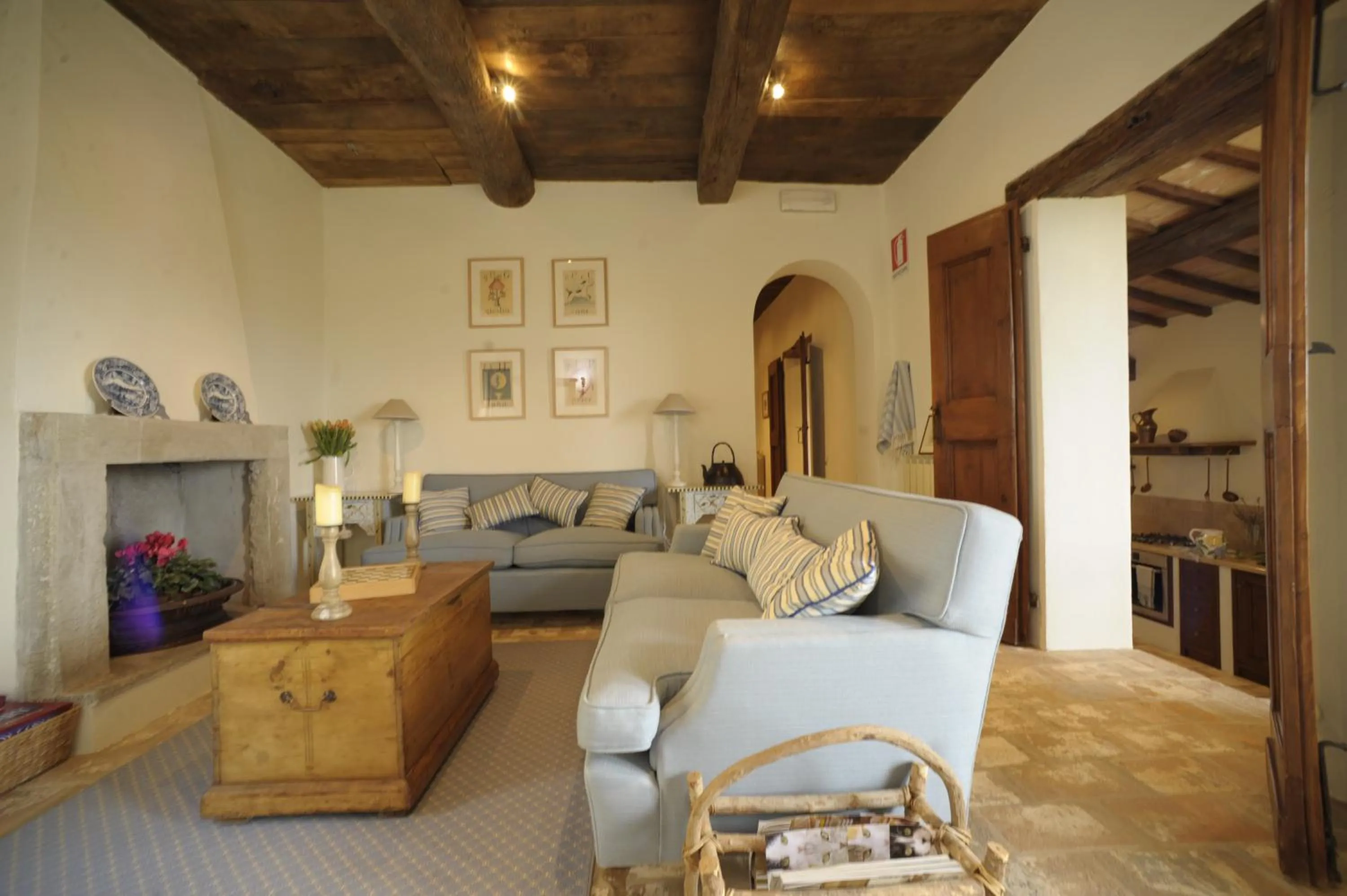 Communal lounge/ TV room in Tenuta Santo Pietro