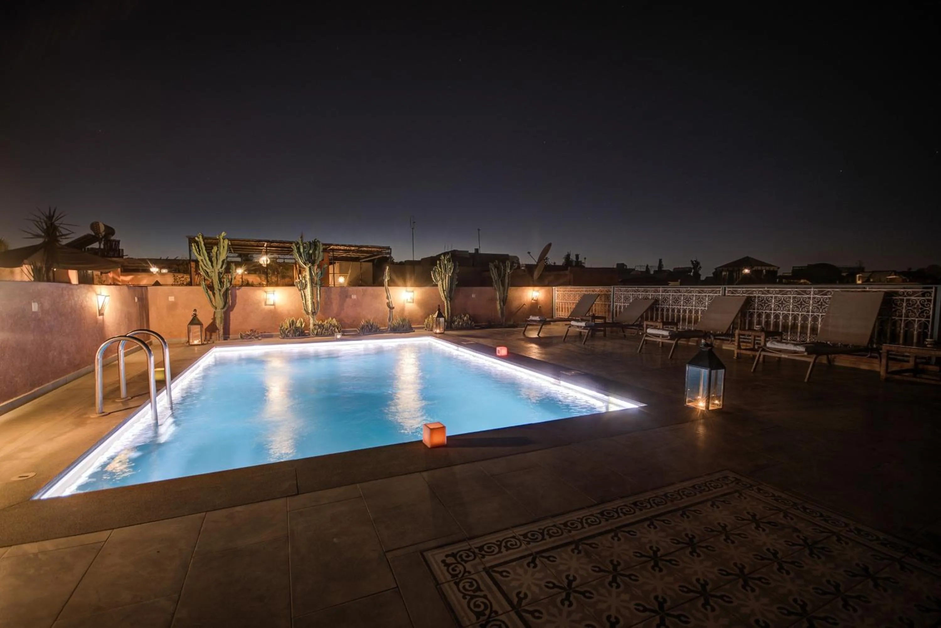 Swimming pool in Riad Les Oliviers & Spa