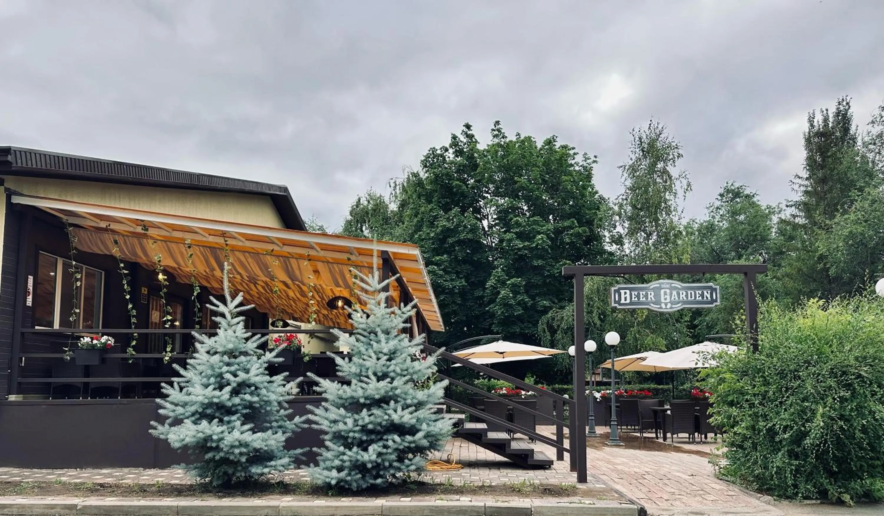 Restaurant/places to eat in Chagala Hotel Uralsk