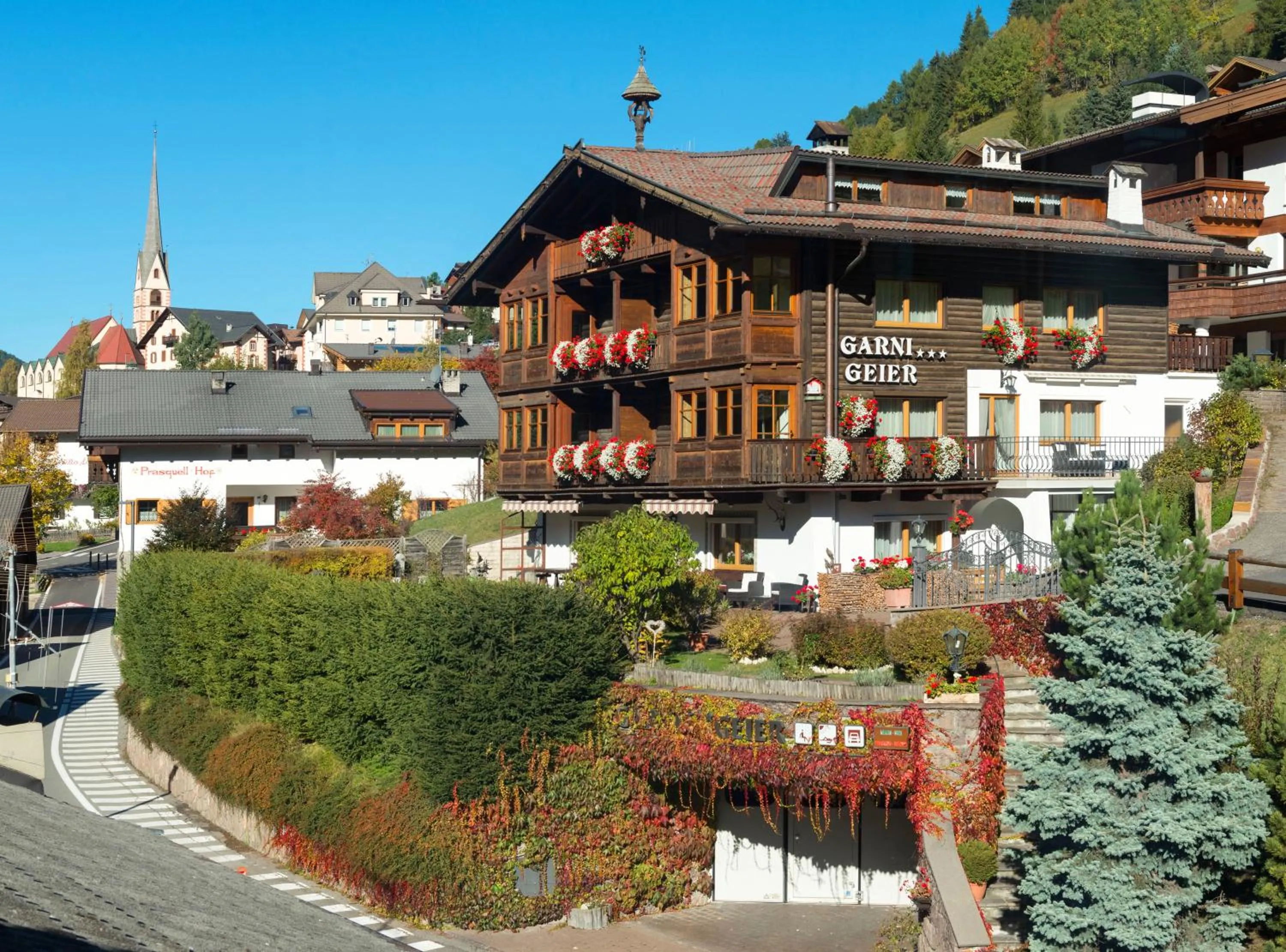 Neighbourhood in Garni Hotel Geier