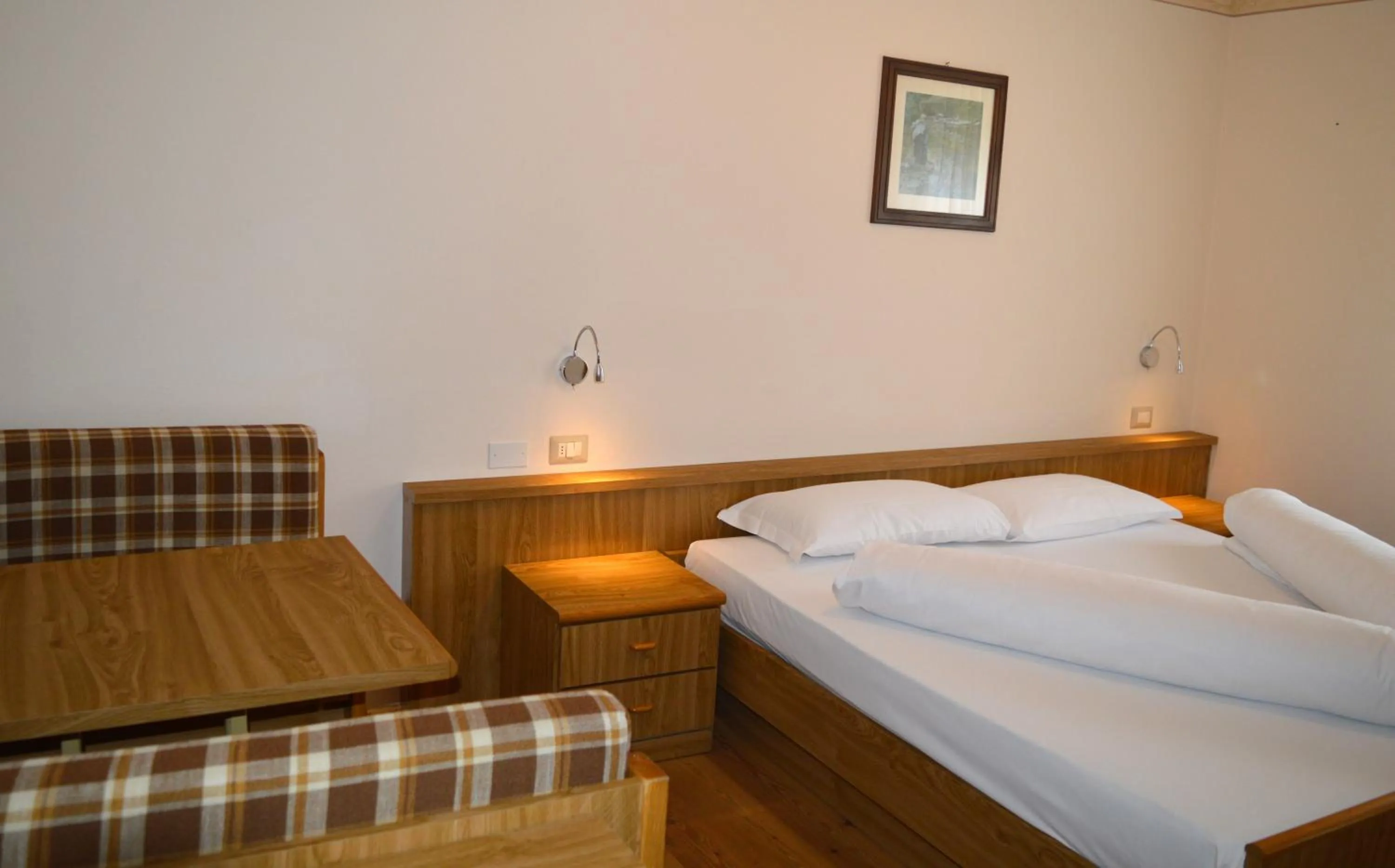 Bedroom, Bed in Hotel Stella Alpina