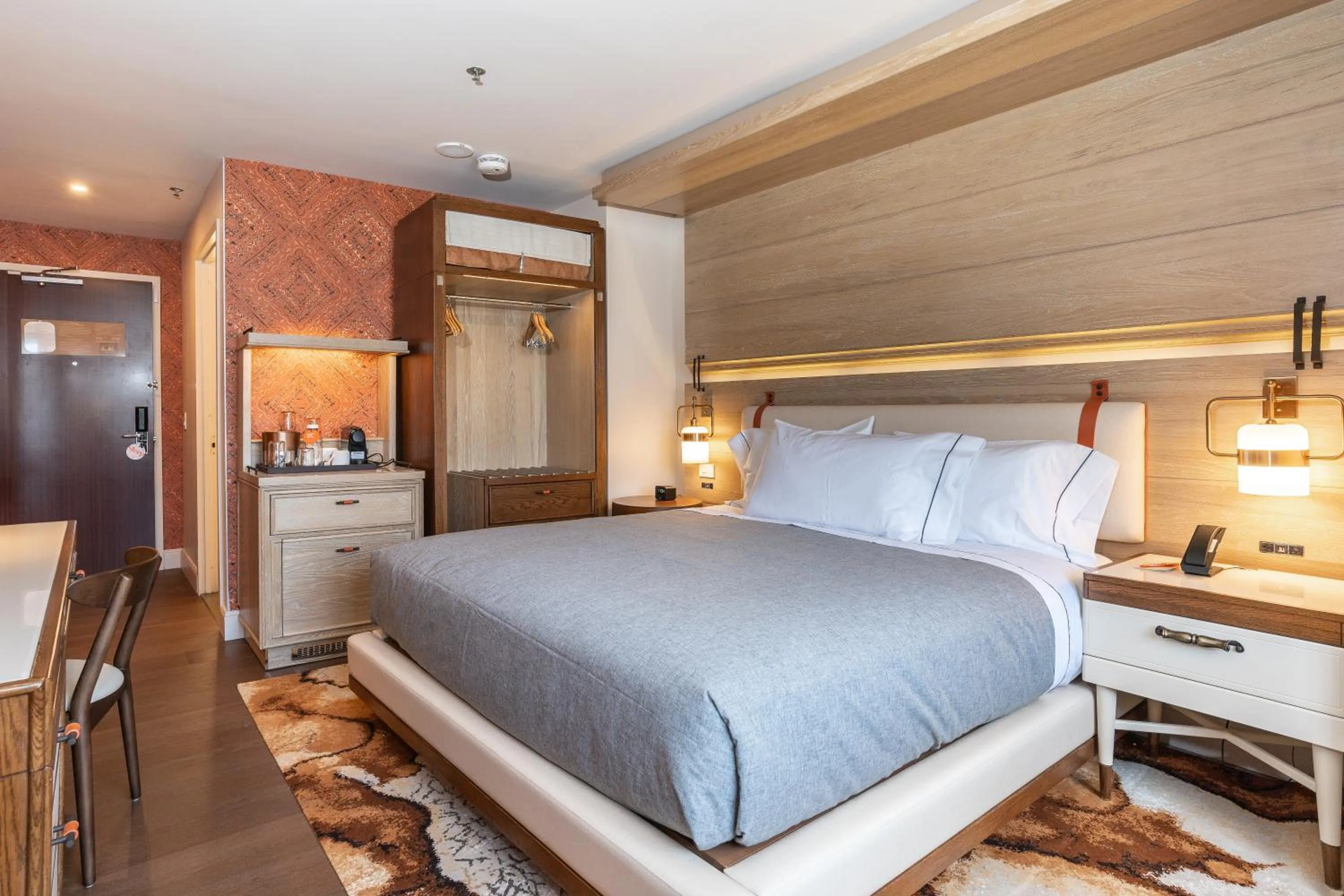 Coffee/tea facilities, Bed in Canopy by Hilton Washington DC Embassy Row