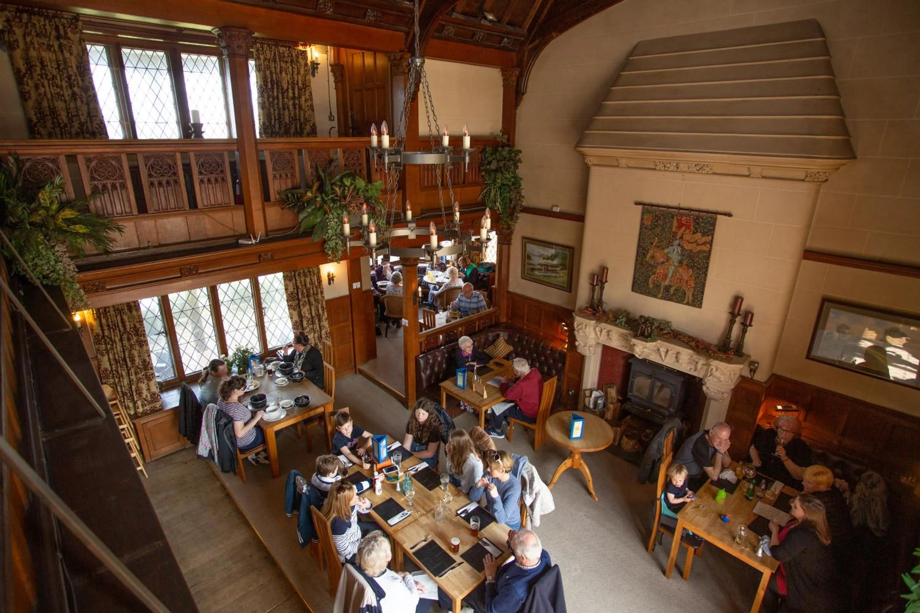 Restaurant/places to eat in Sea Marge Hotel