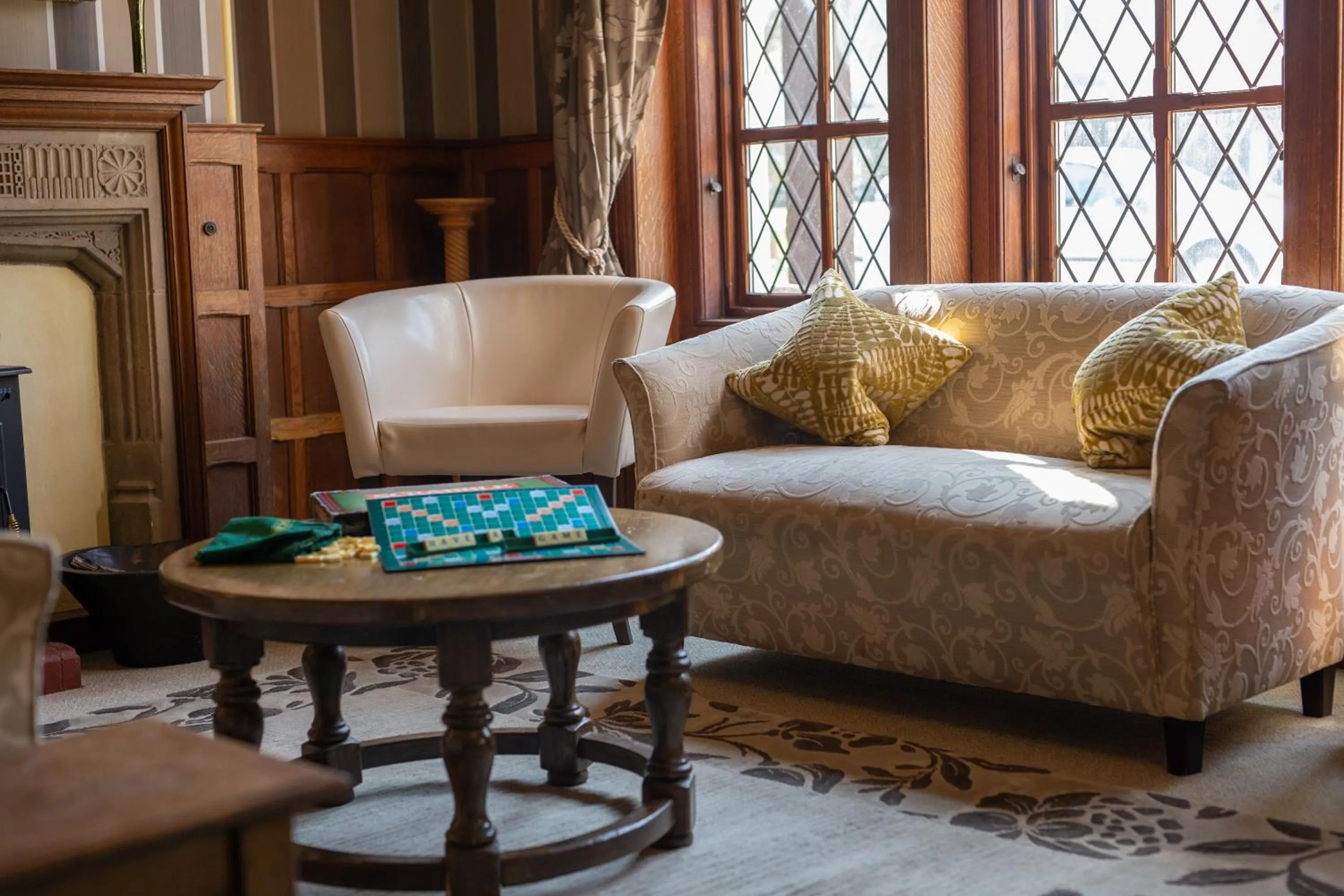 Communal lounge/ TV room in Sea Marge Hotel