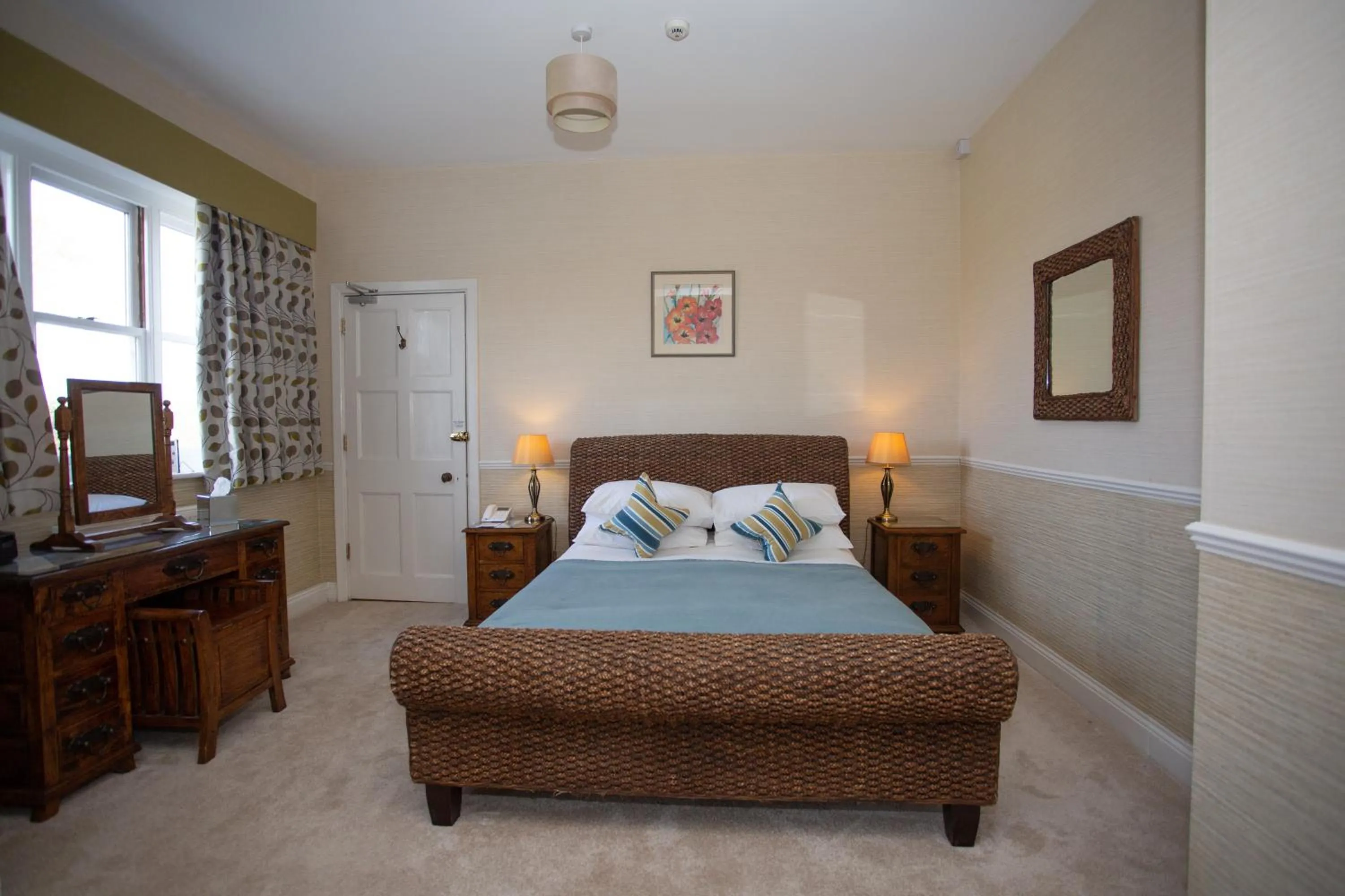 Bedroom, Bed in Sea Marge Hotel