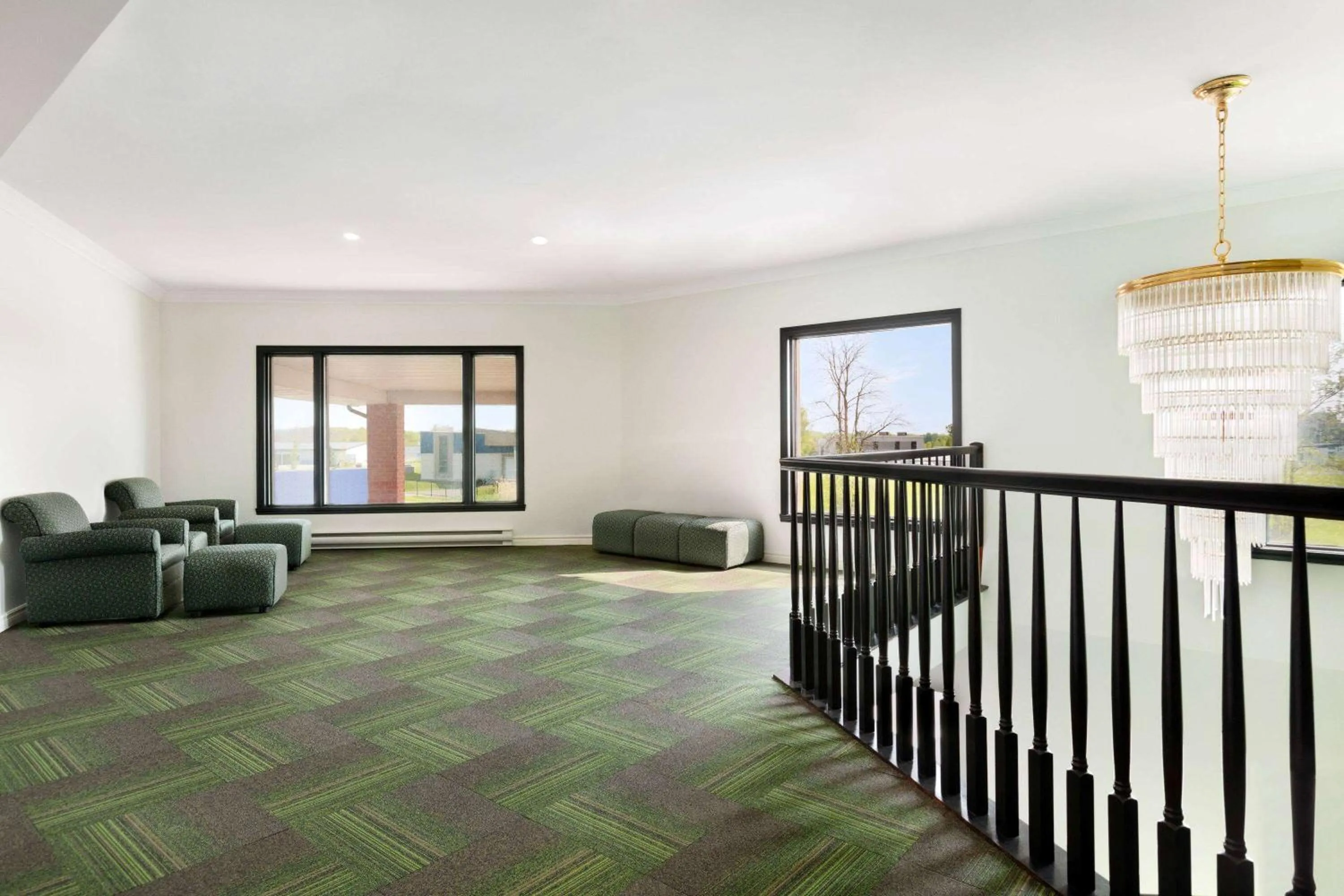 Lounge or bar in Travelodge by Wyndham Rigaud