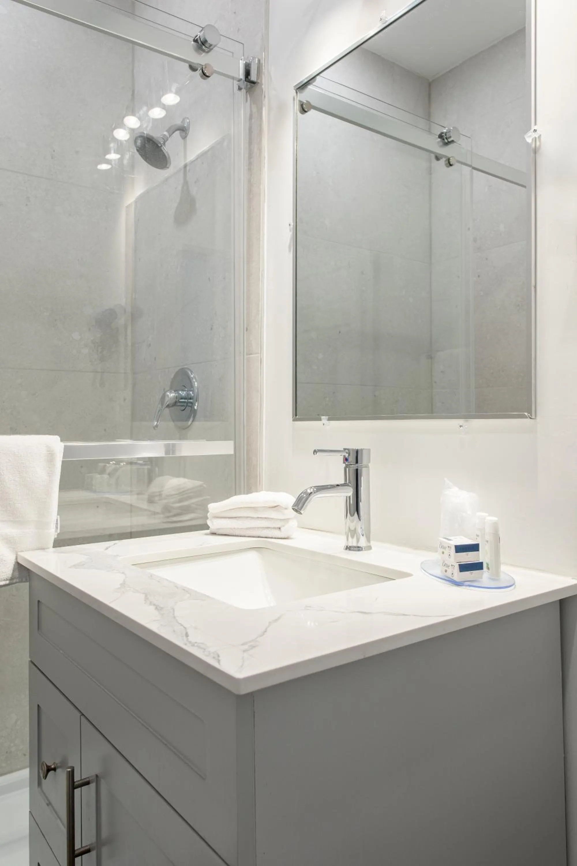 Bathroom in Travelodge by Wyndham Rigaud