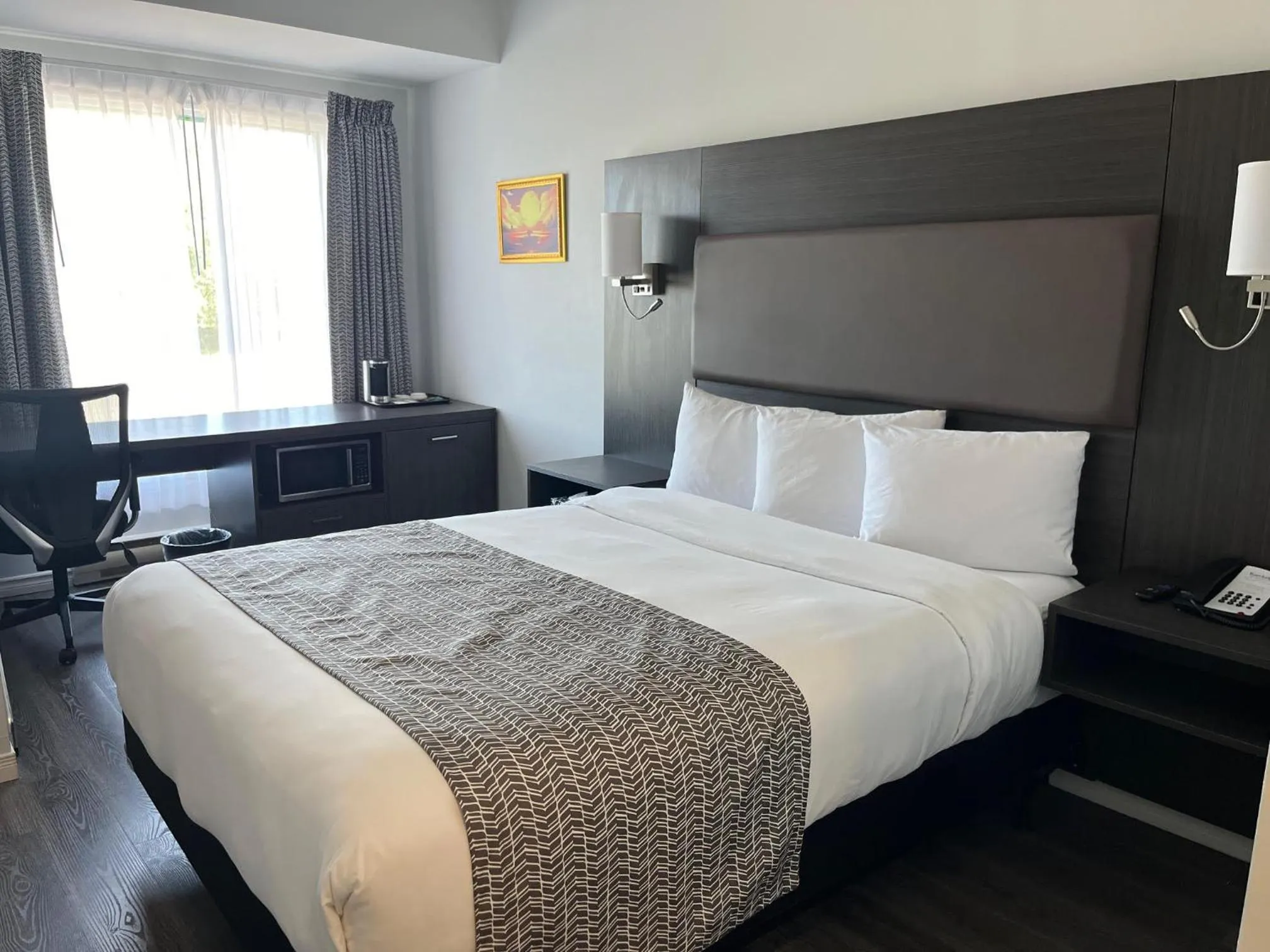 Bed in Travelodge by Wyndham Rigaud