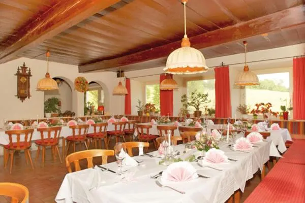 Restaurant/places to eat in Hotel Stockerwirt
