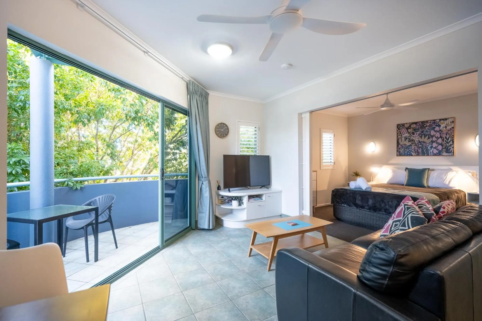 TV and multimedia in Noosa River Sandy Shores