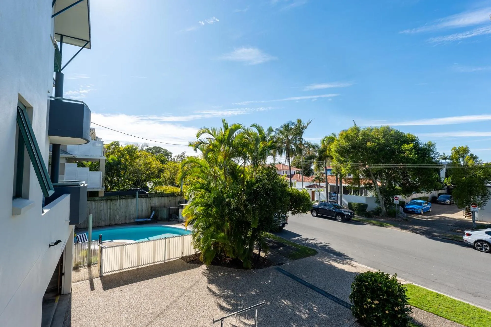 Day in Noosa River Sandy Shores