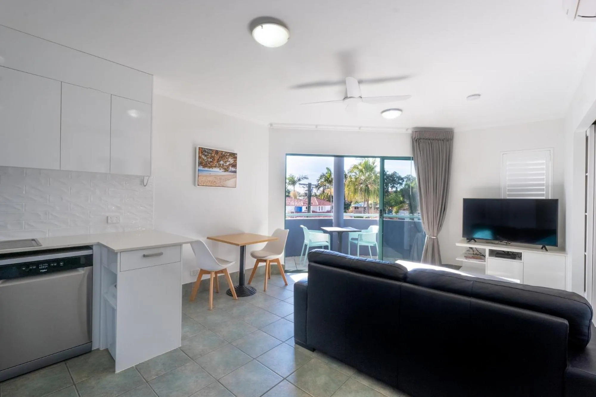 TV and multimedia in Noosa River Sandy Shores