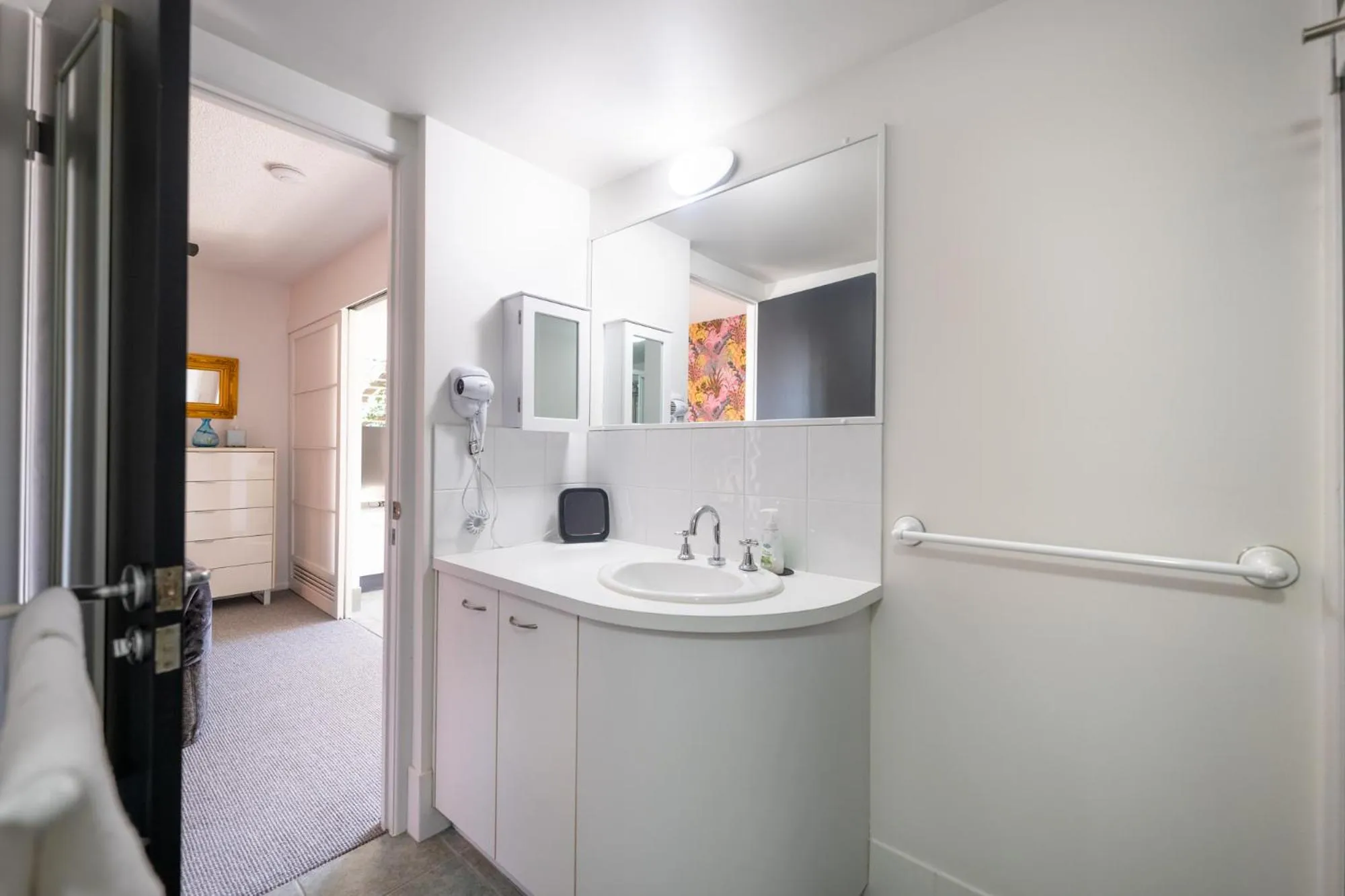 Shower in Noosa River Sandy Shores