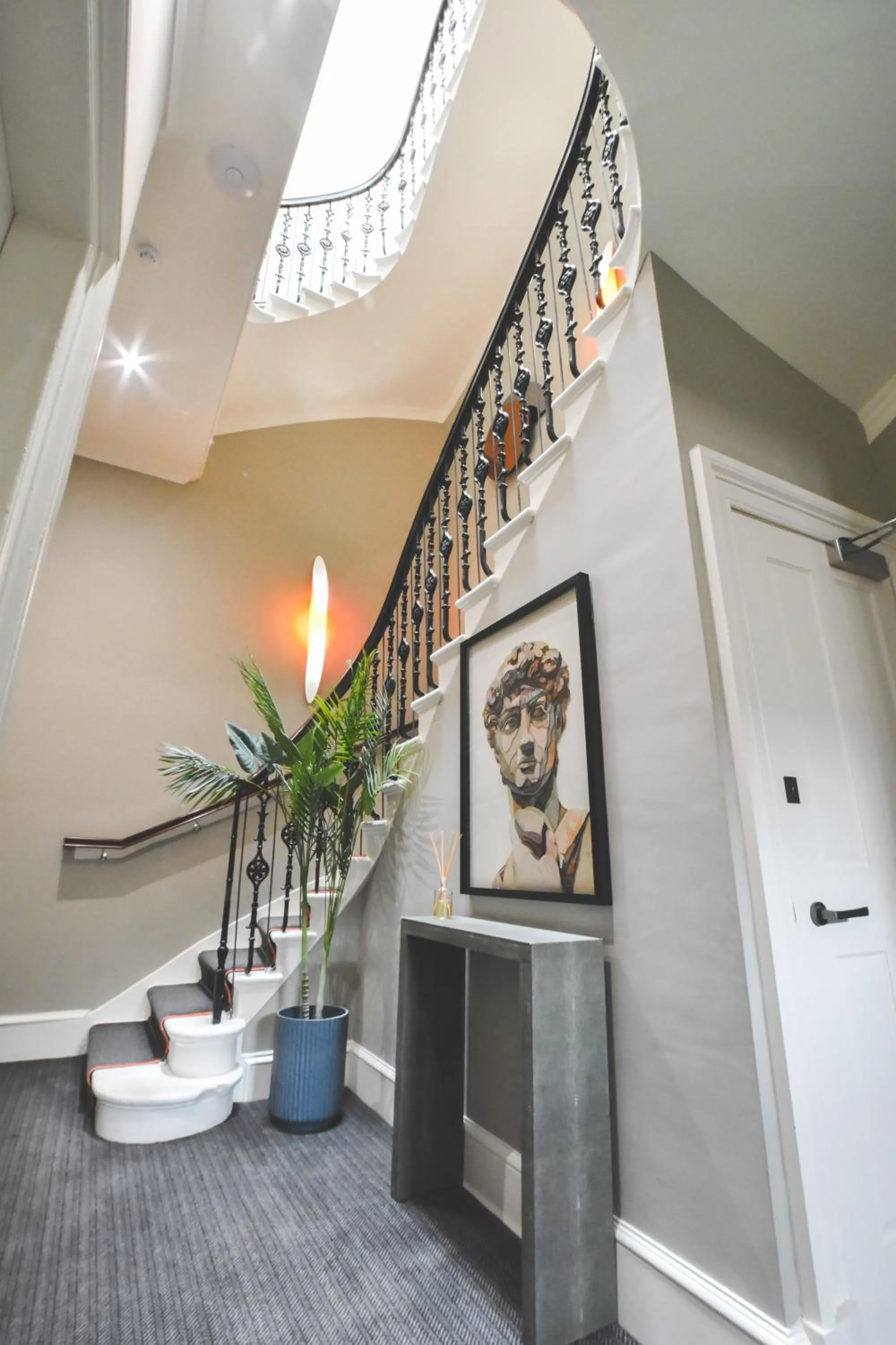 Lobby or reception in The Rutland Hotel & Apartments