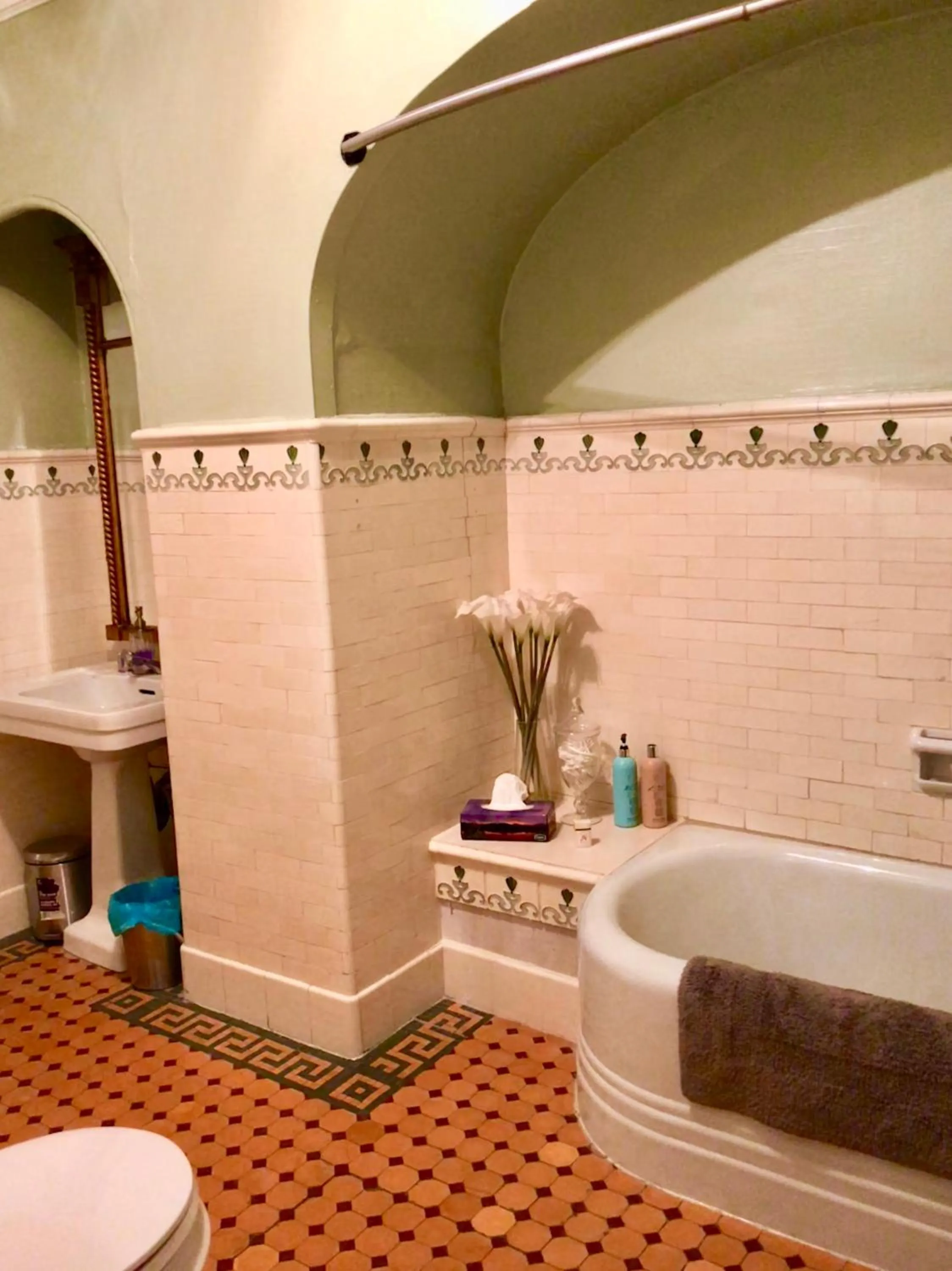 Bathroom in 1000 Islands Bed and Breakfast-The Bulloch House