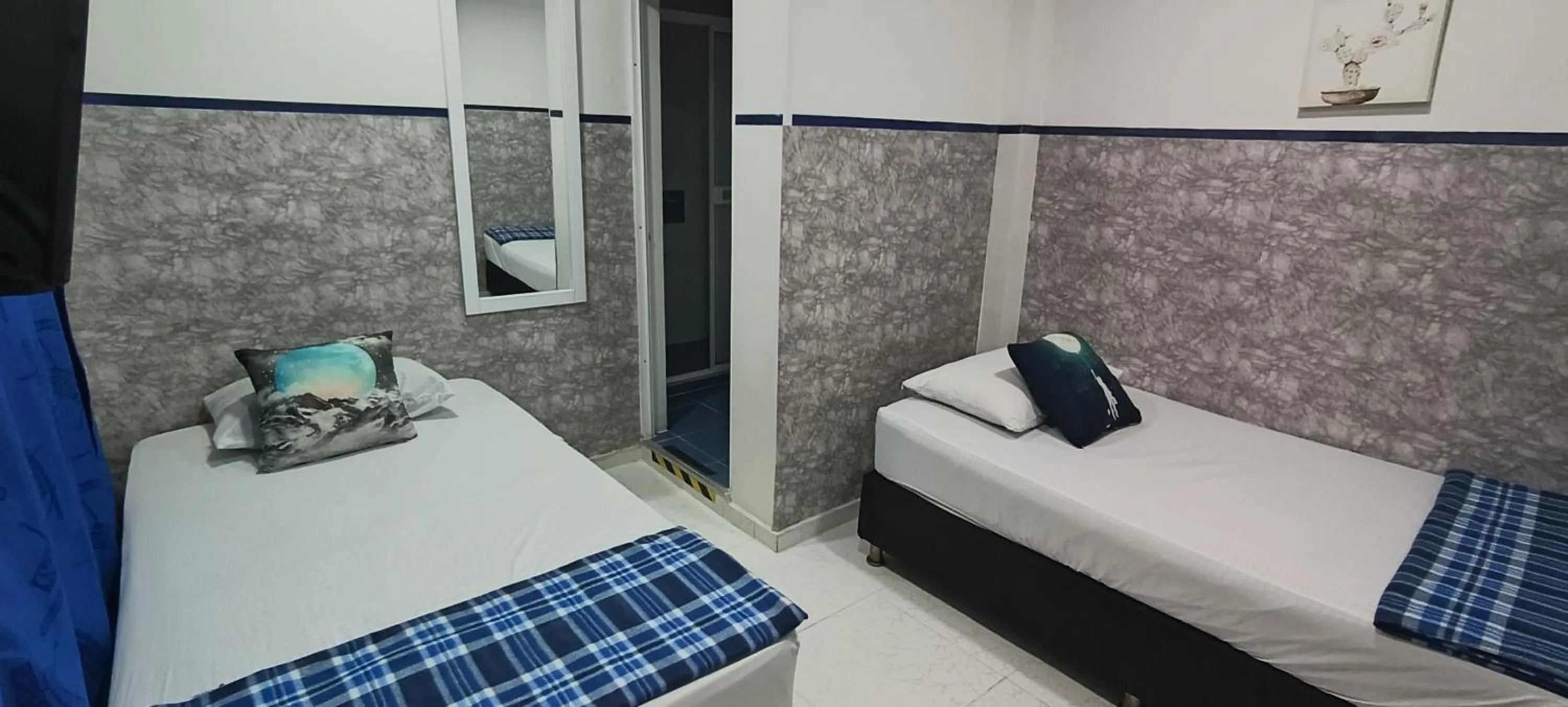 Bed in Casa Hotel Manco Mora