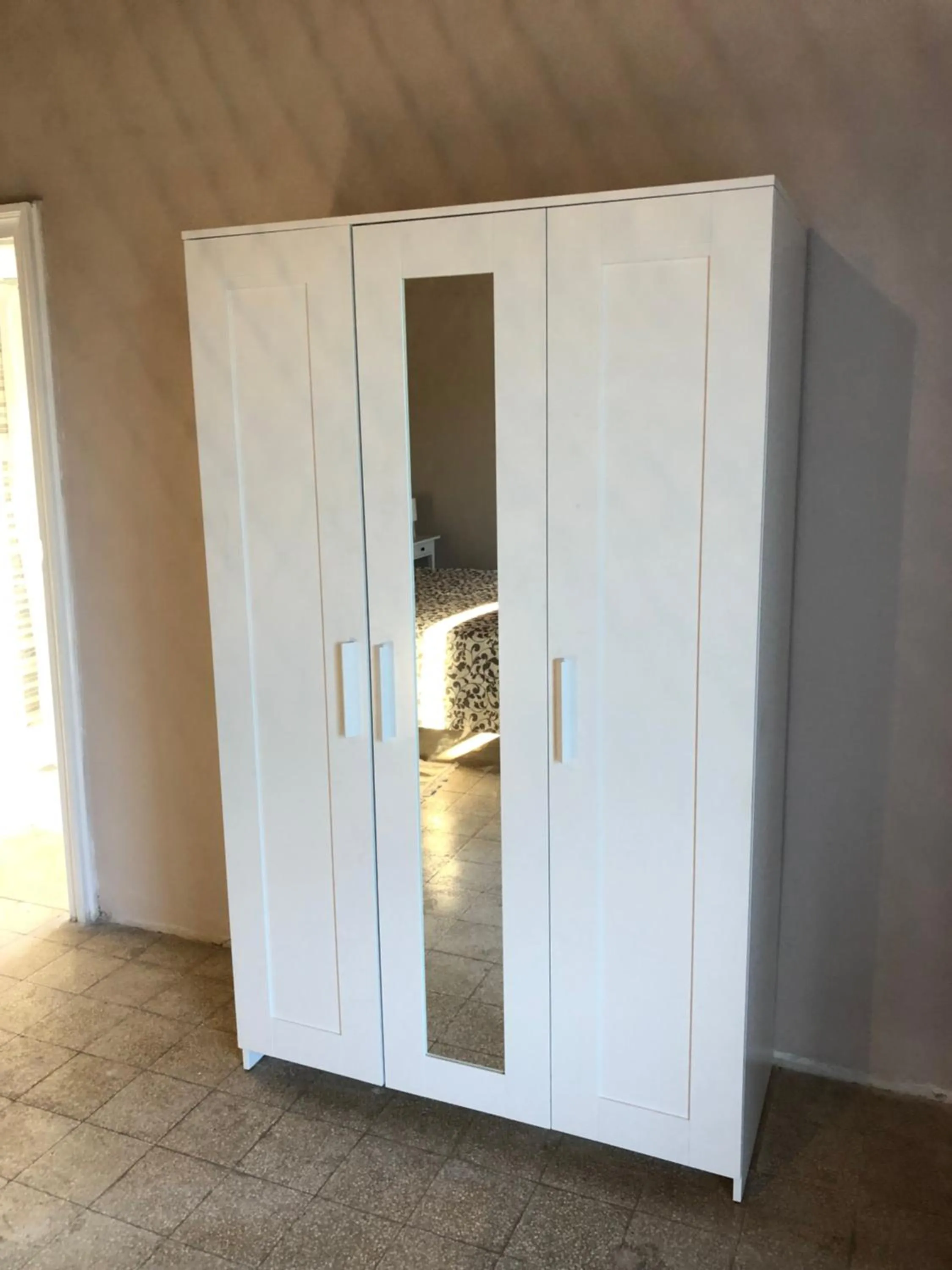 Photo of the whole room in Decri resort