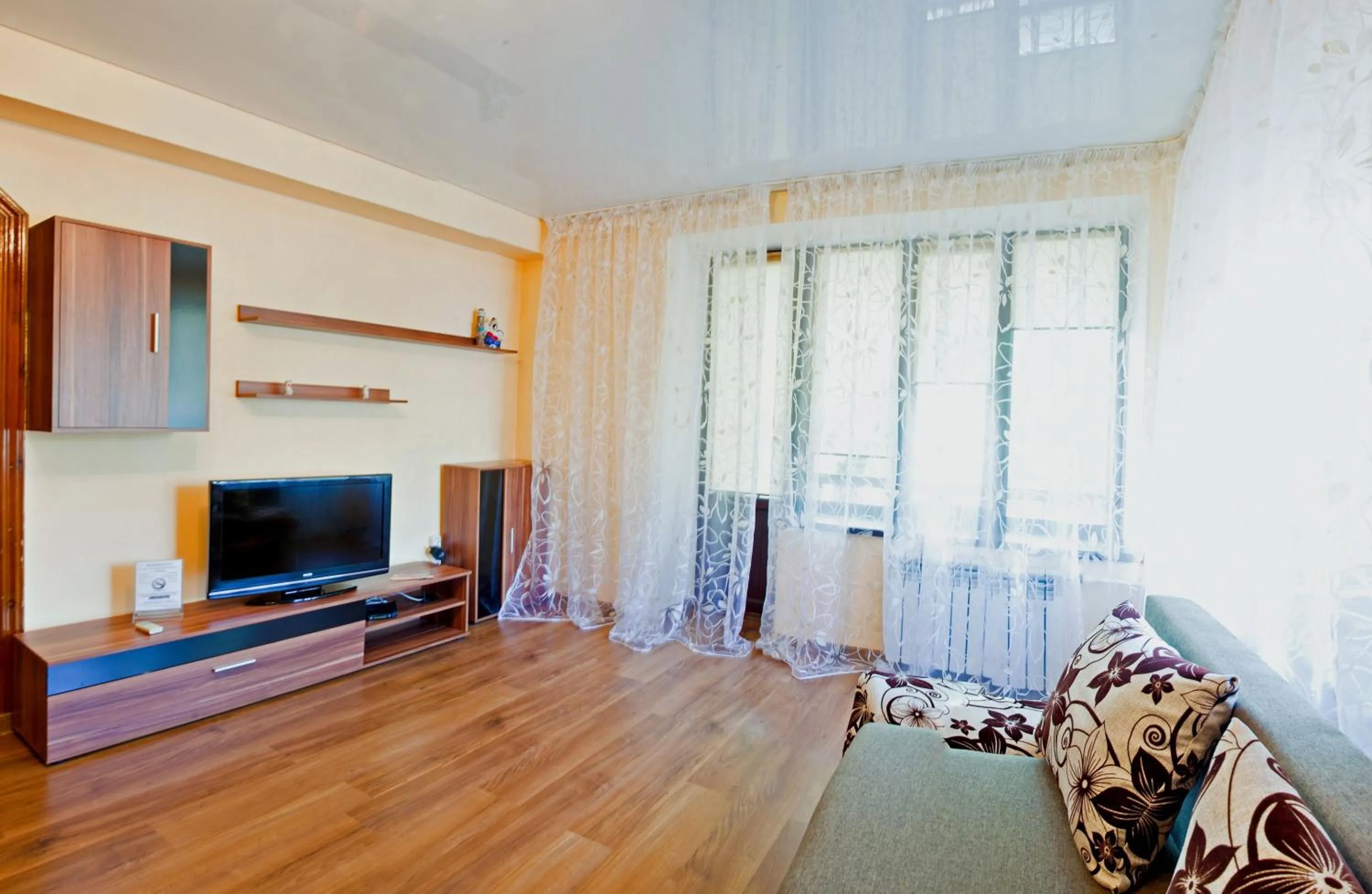 TV and multimedia in Lessor Apartments