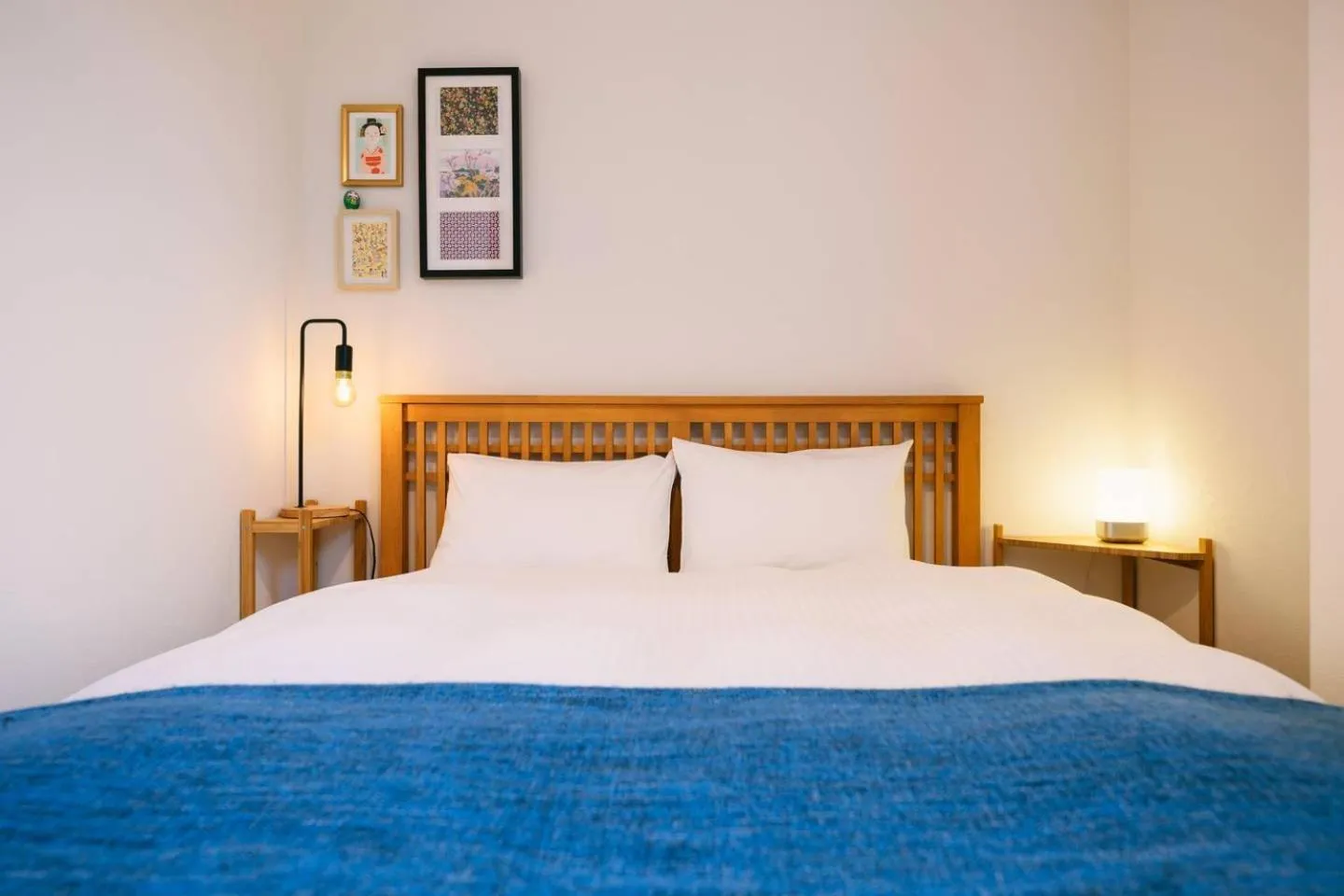 Bed in TEN APARTMENT HOTEL