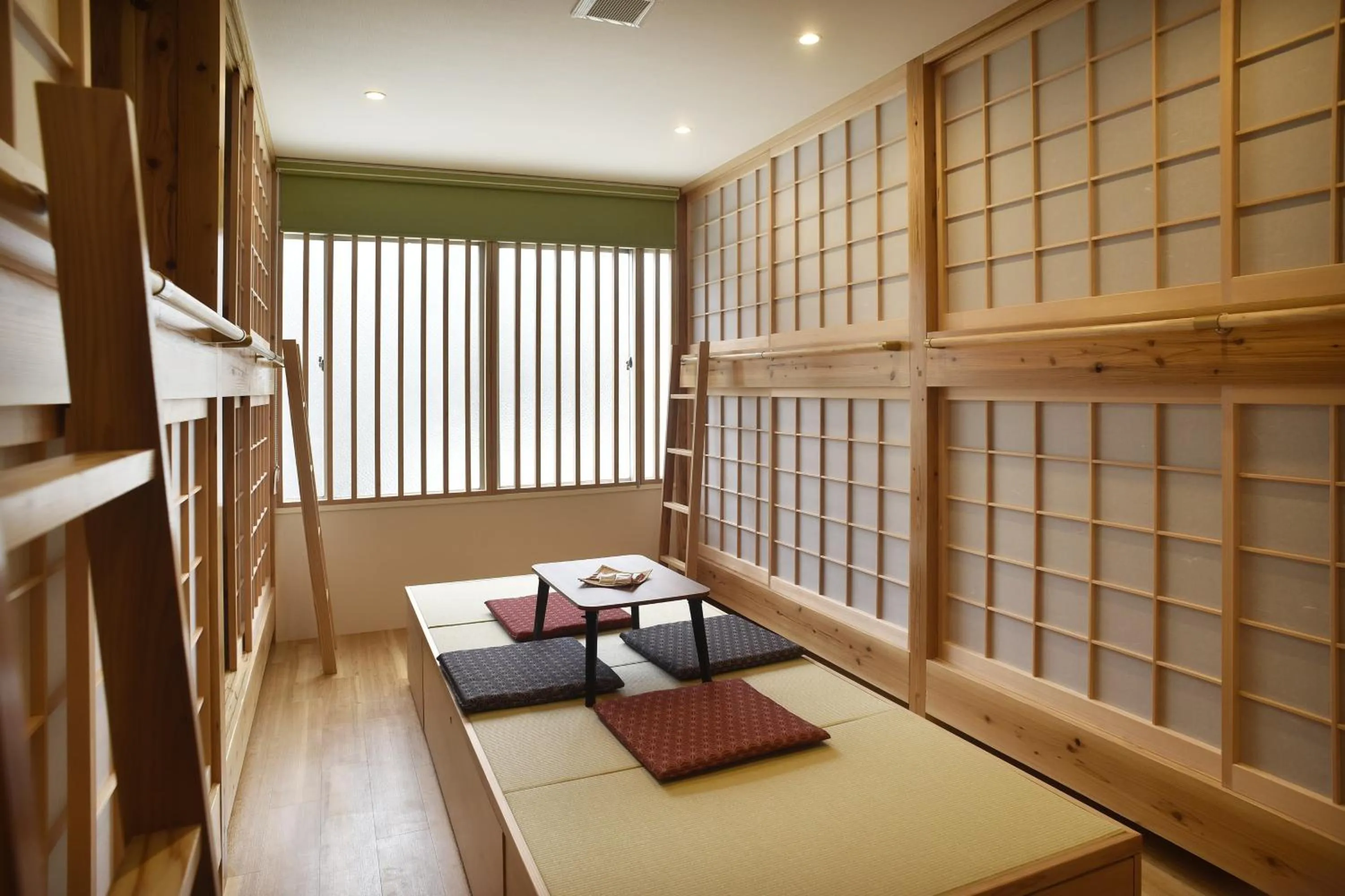 Living room, Bed in TEN APARTMENT HOTEL