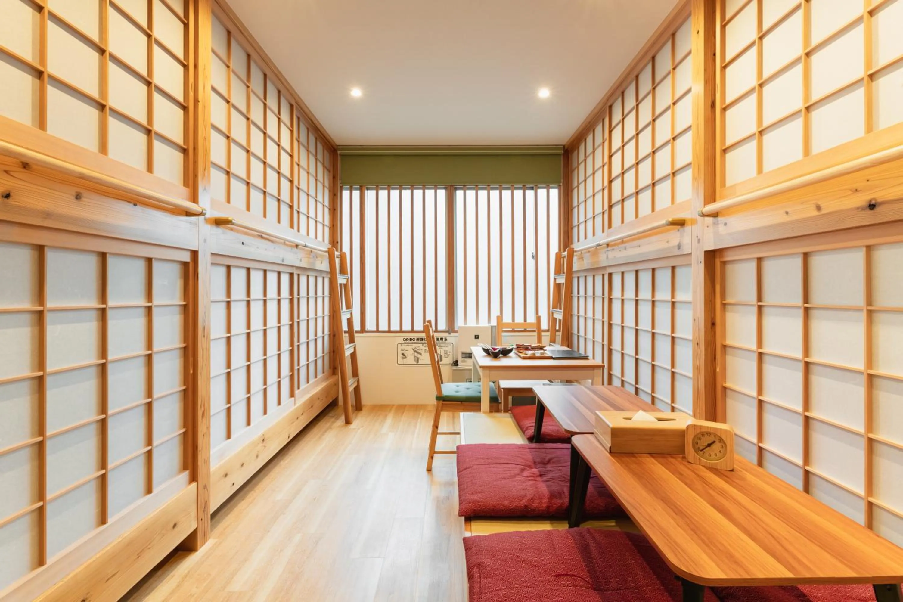 Living room in TEN APARTMENT HOTEL