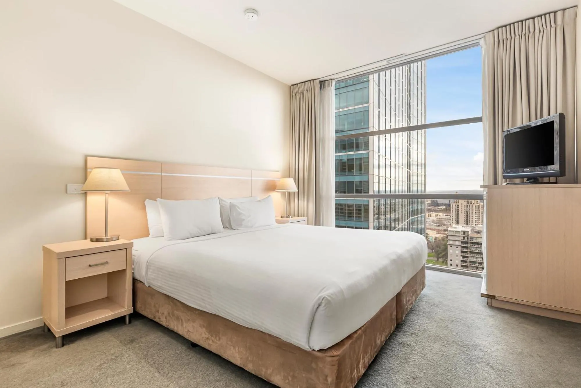 Bedroom, Bed in Nolo Apartments Lonsdale St