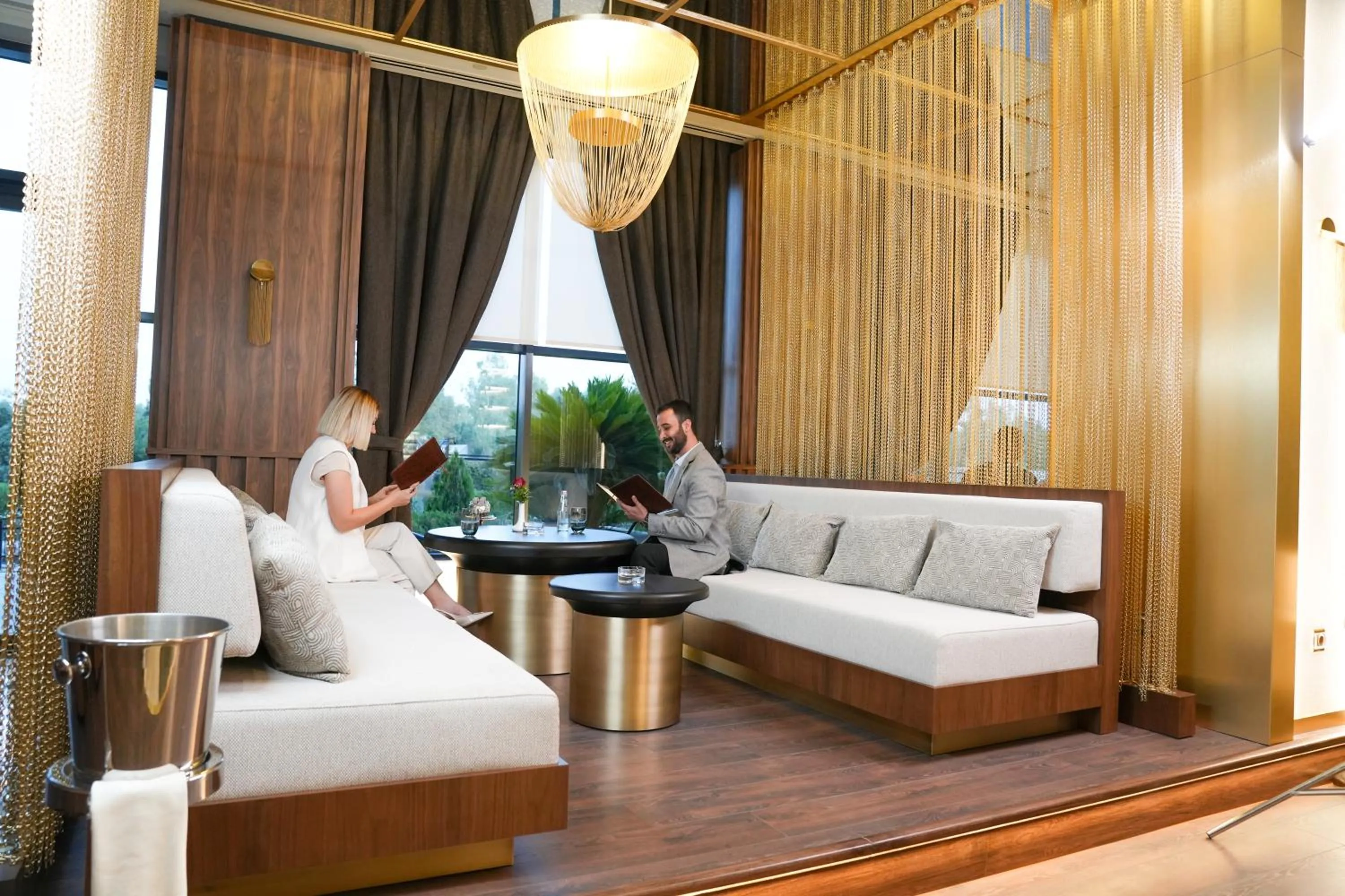 Restaurant/places to eat in Divan Erbil Hotel