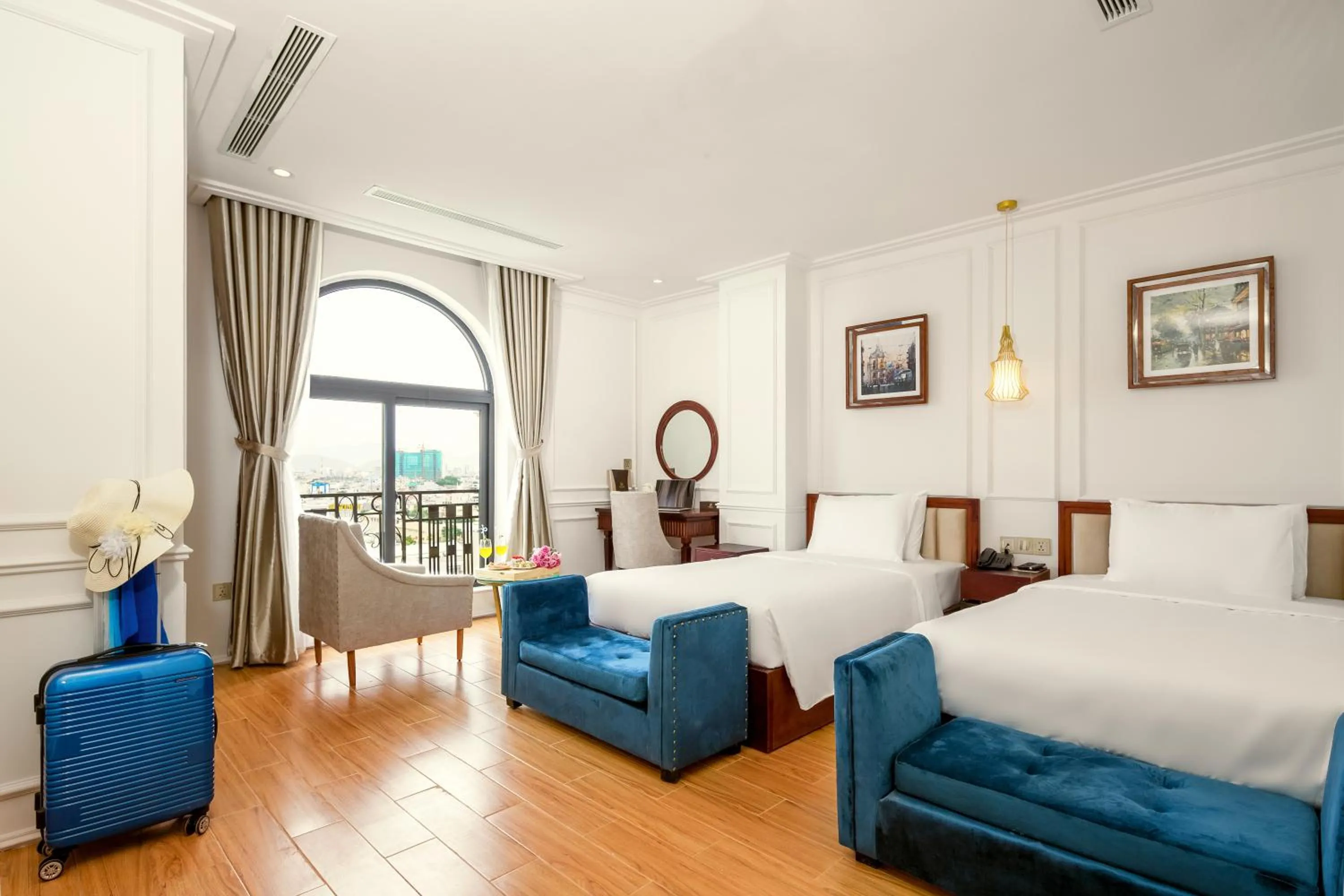 Photo of the whole room, Bed in Menora Grand Da Nang