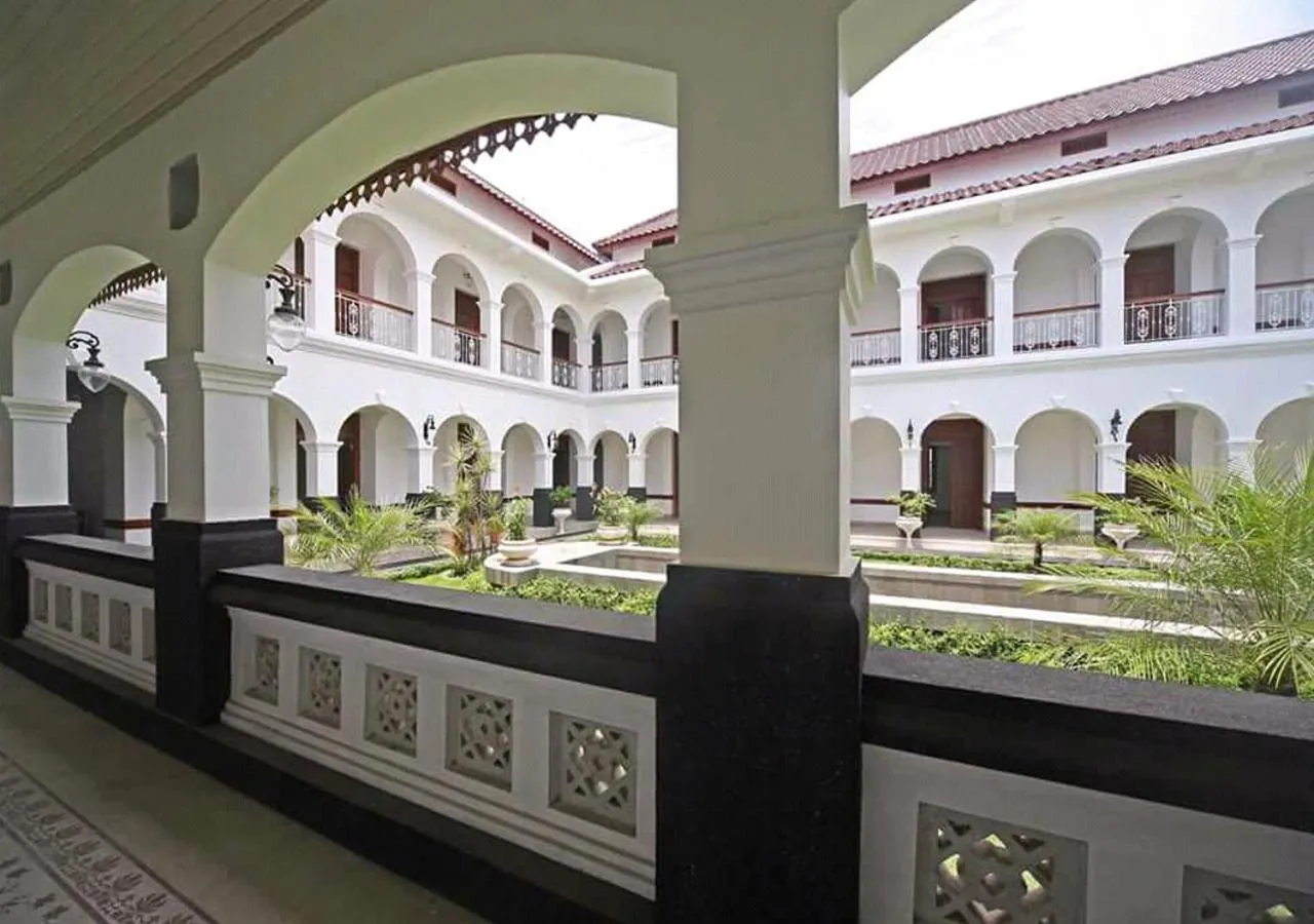 Balcony/Terrace in Daroessalam Syariah Heritage Hotel