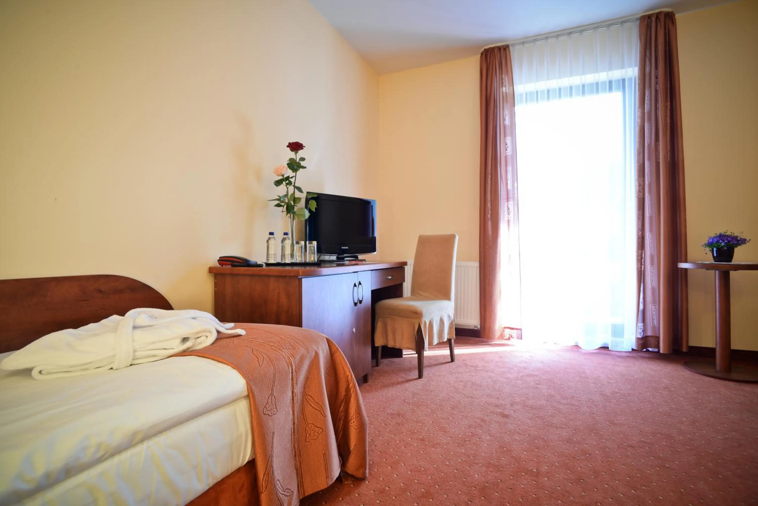 Photo of the whole room, Bed in Hotel Venus