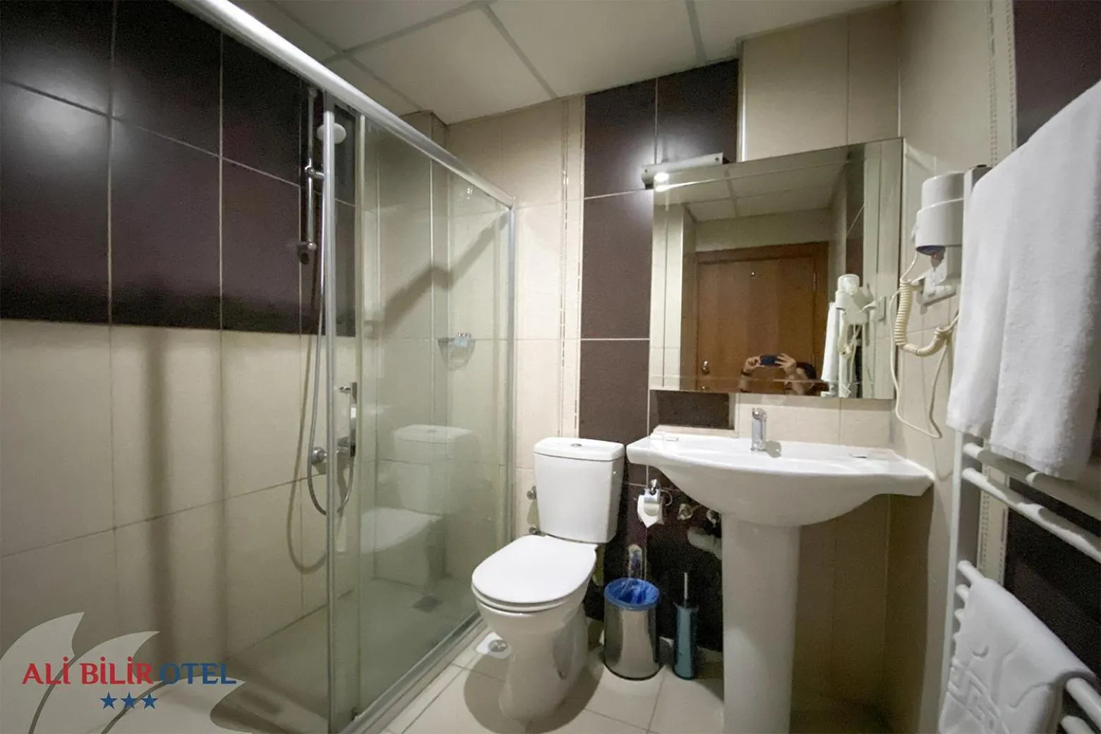 Bathroom in Ali Bilir Otel